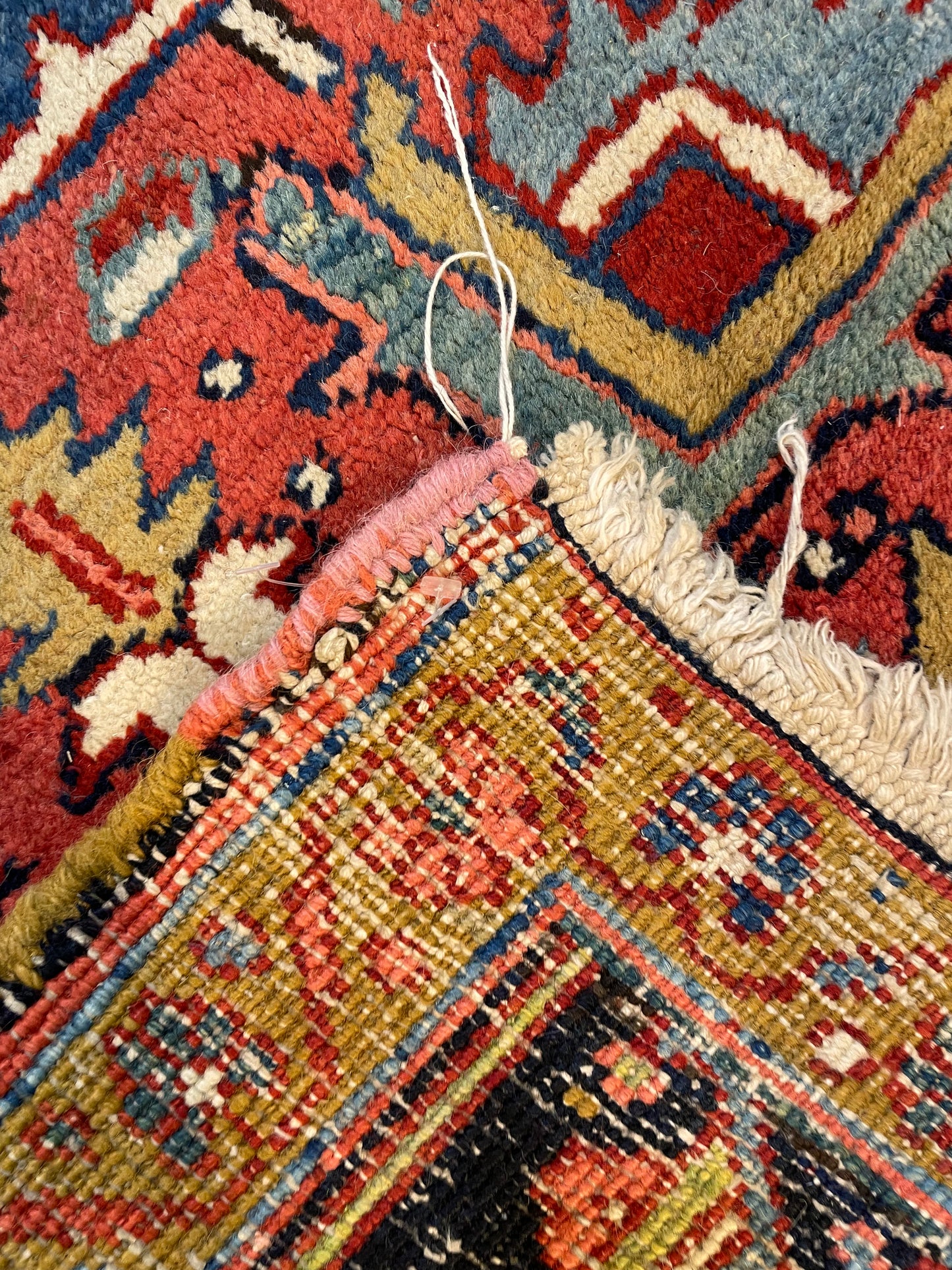 Antique Hand-Knotted Wool Area Rug Heriz Serapi 7'9" x 11'6"