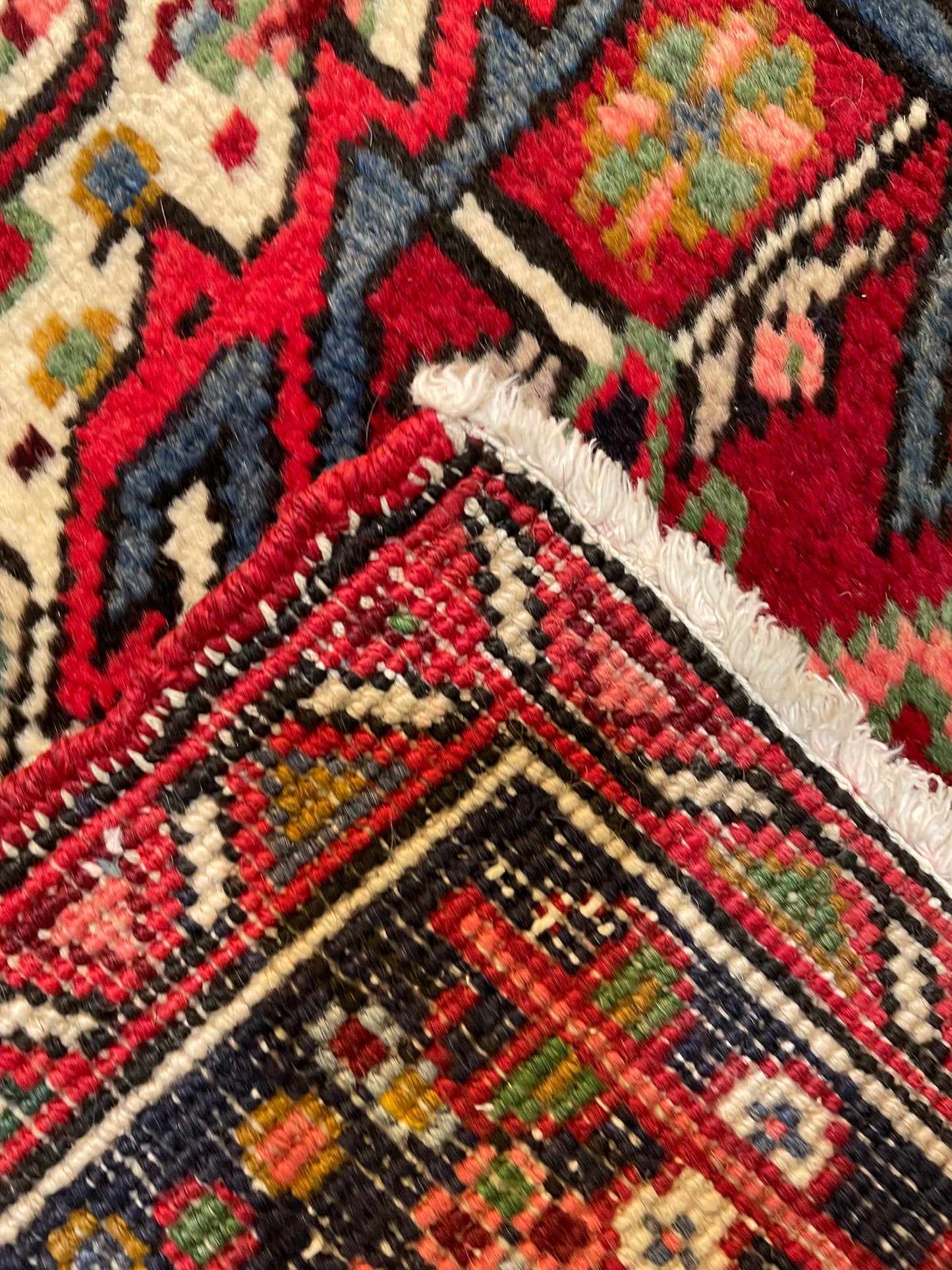Hand-Knotted Wool Area Rug Heriz 6'9" x 10'4"