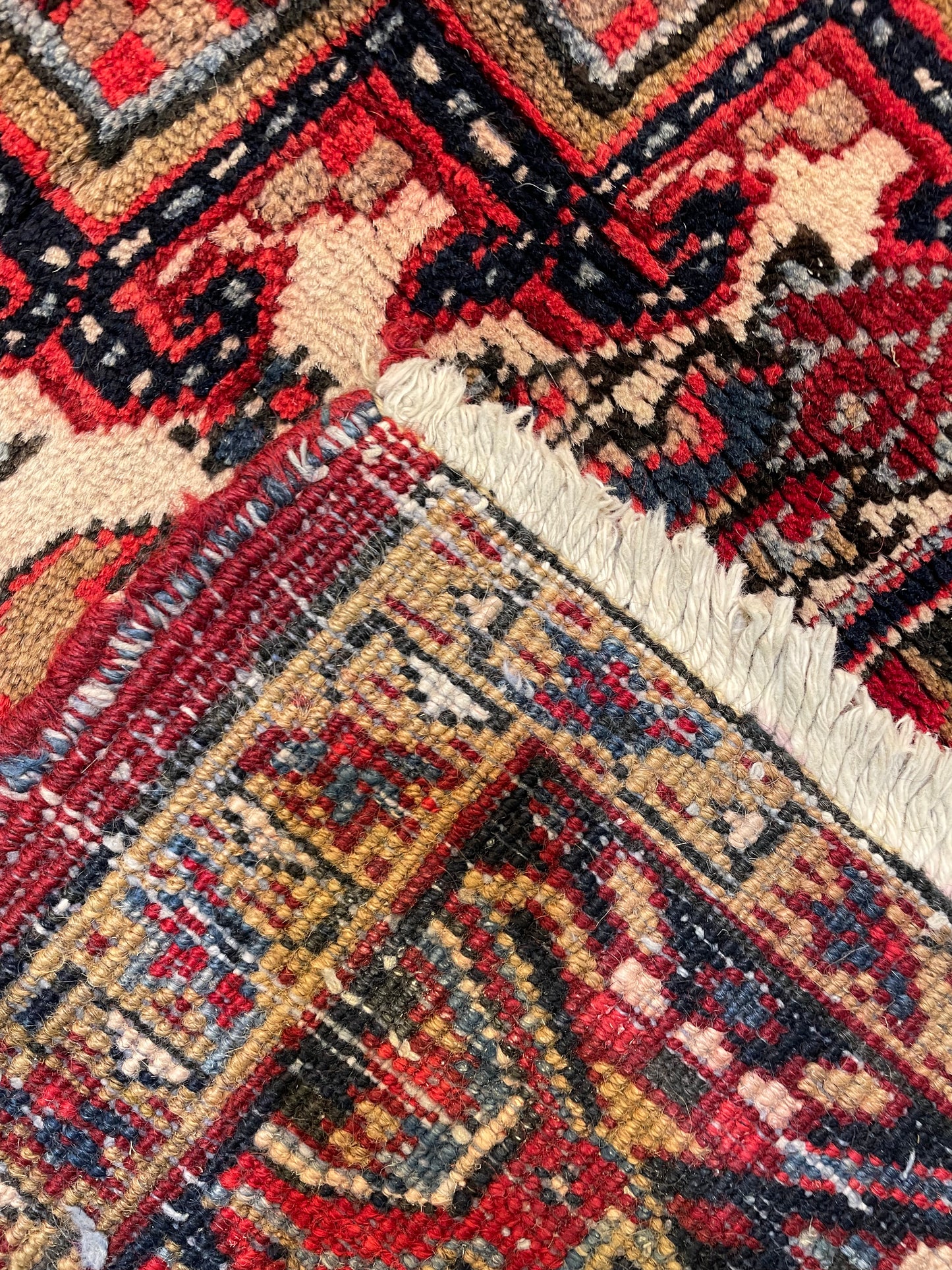 Hand-Knotted Wool Area Rug Heriz 7'8" x 10'