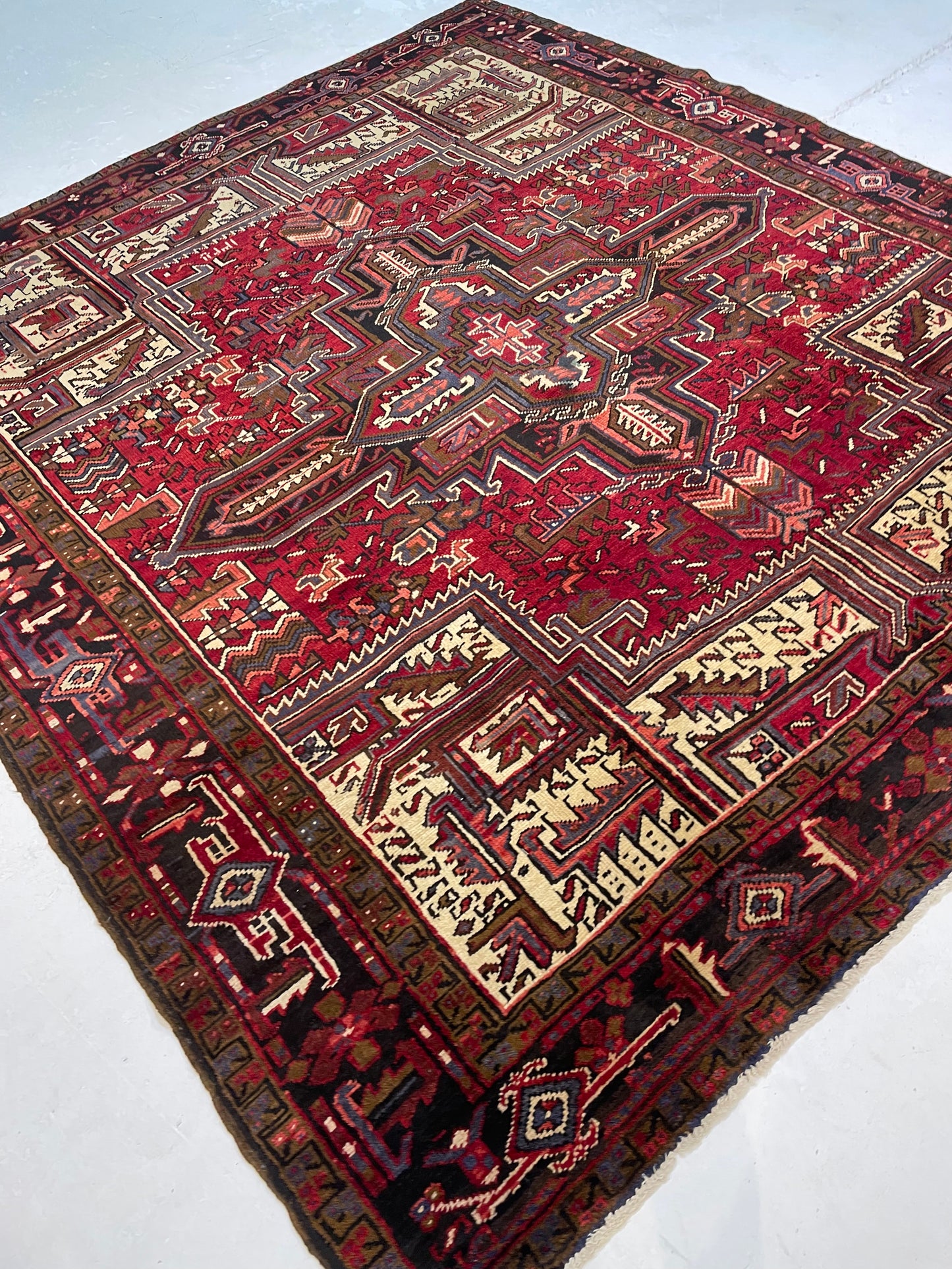 Hand-Knotted Wool Area Rug Heriz Square 7'8" x 8'3"