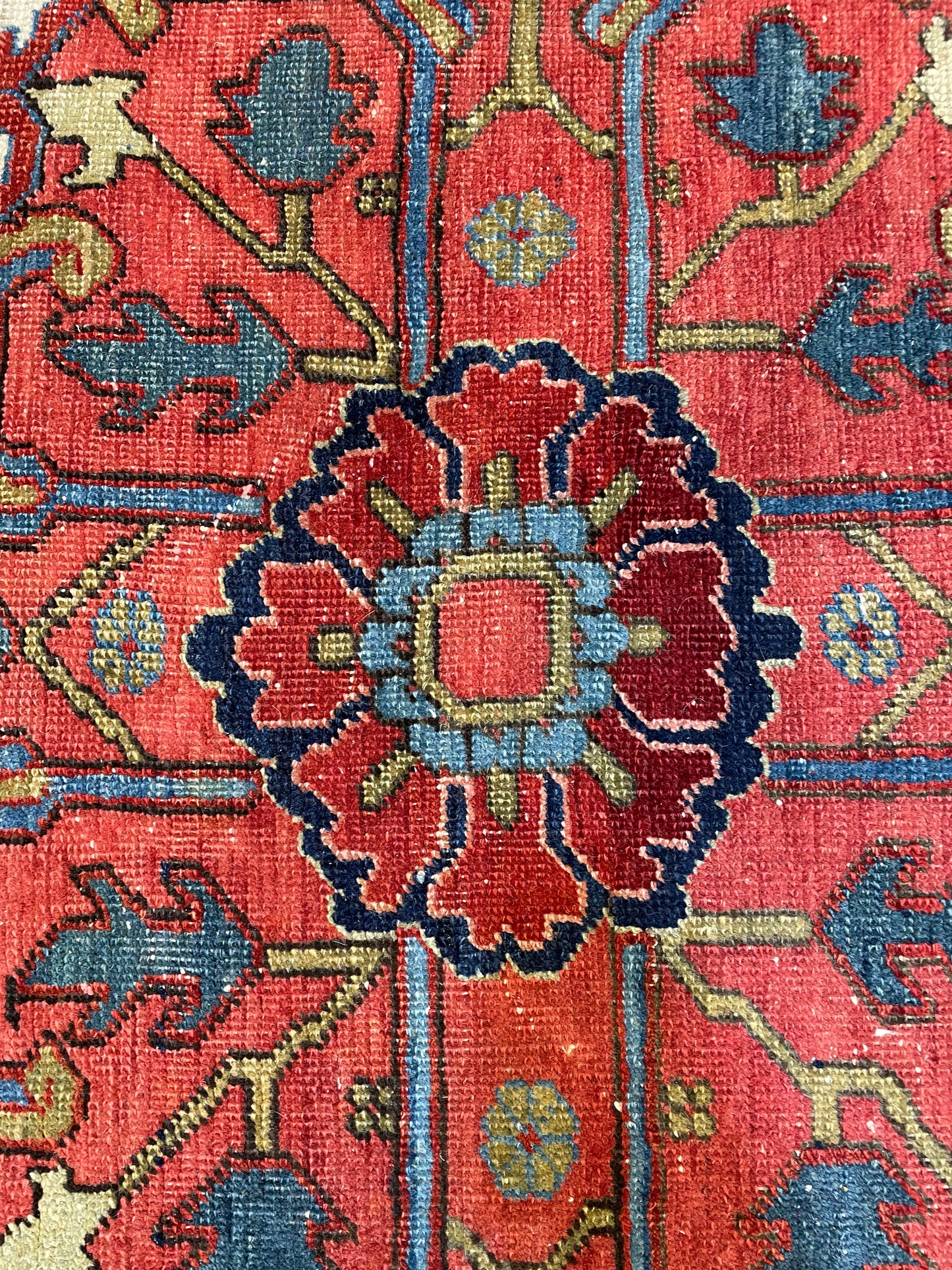 Antique Hand-Knotted Wool Area Rug Heriz 8'9" x 11'6"