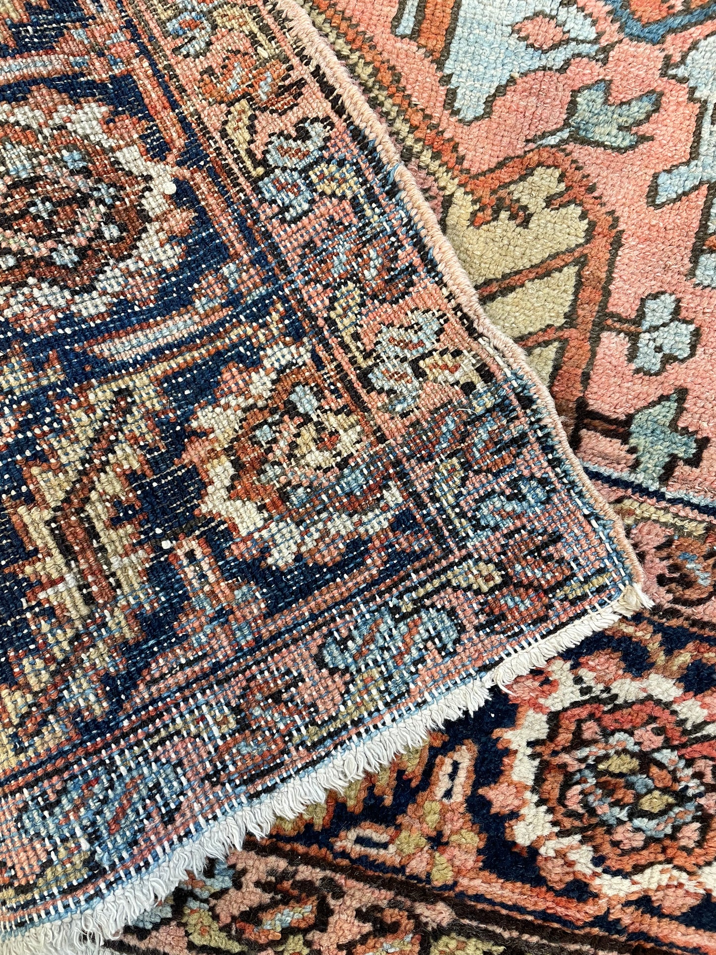 Antique Hand-Knotted Wool Area Rug Heriz Serapi 7'4" x 11'8"