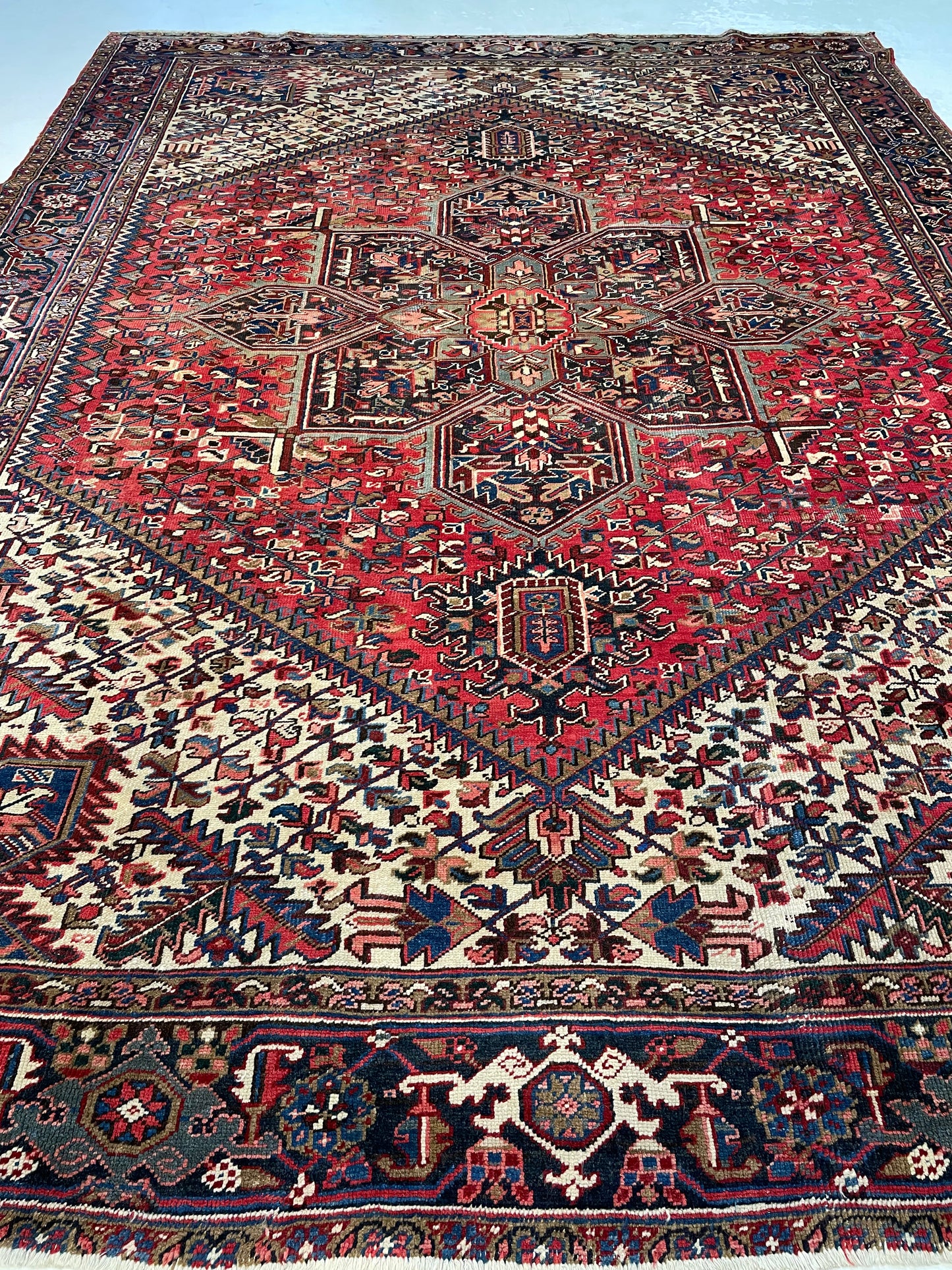 Hand-Knotted Wool Area Rug Heriz 8'8" x 11'8"