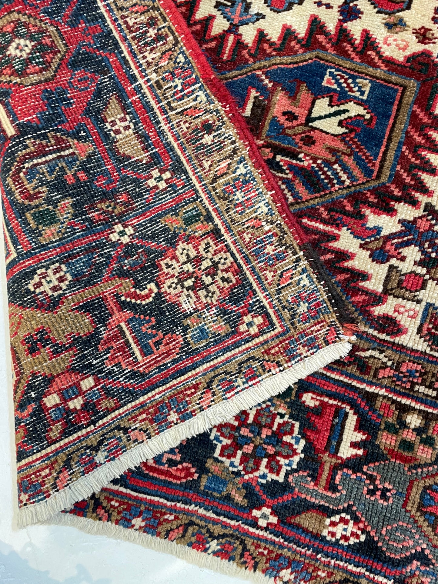 Hand-Knotted Wool Area Rug Heriz 8'8" x 11'8"