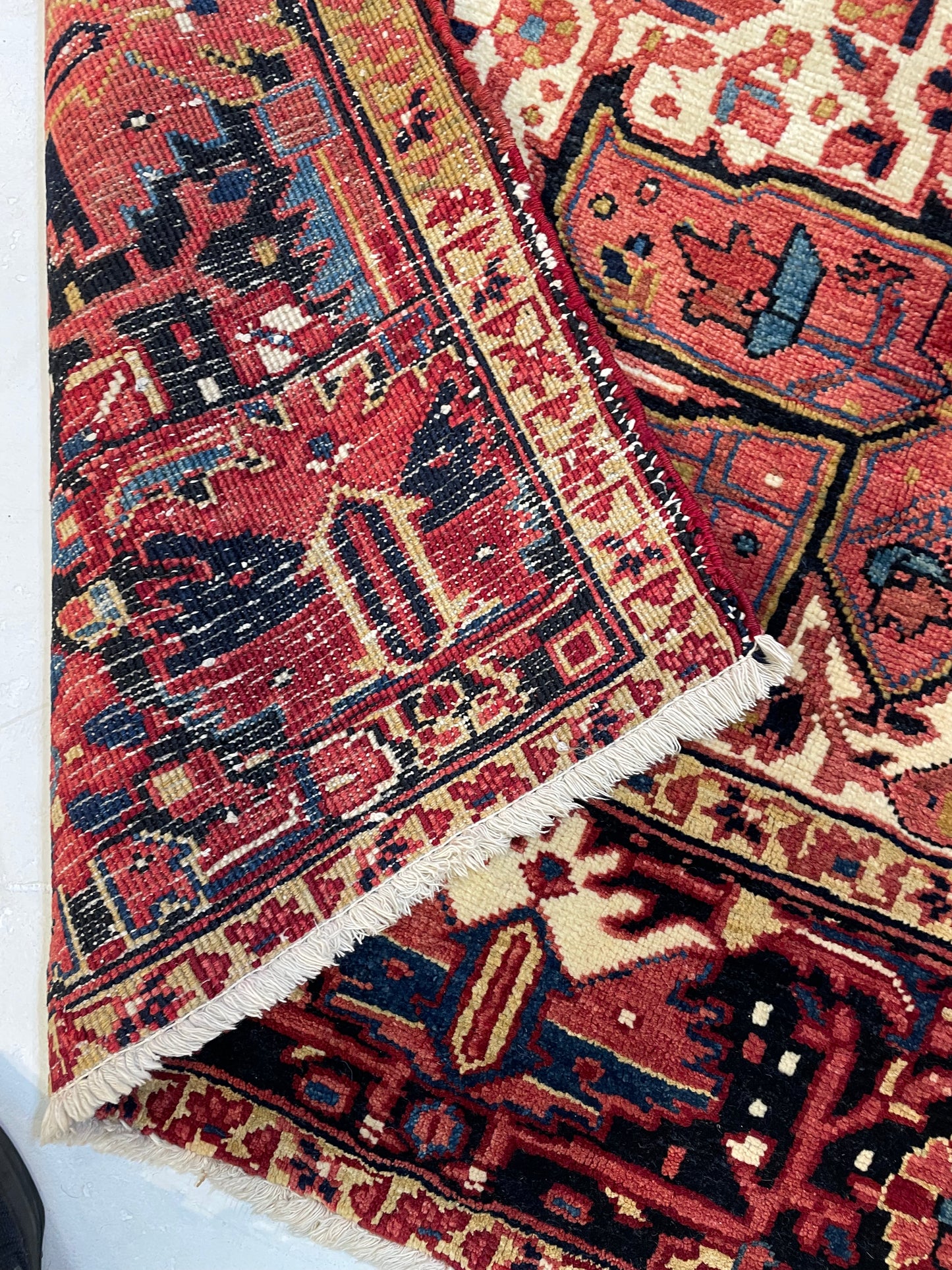 Hand-Knotted Wool Area Rug Heriz 8'3" x 11'11"