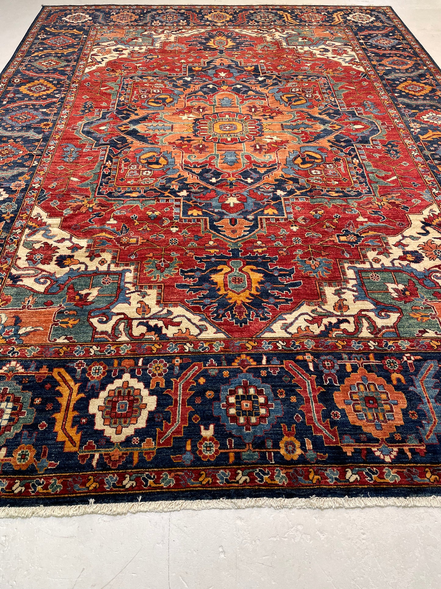 Hand-Knotted Wool Area Rug Antique Heriz Serapi 9' x 11'11"