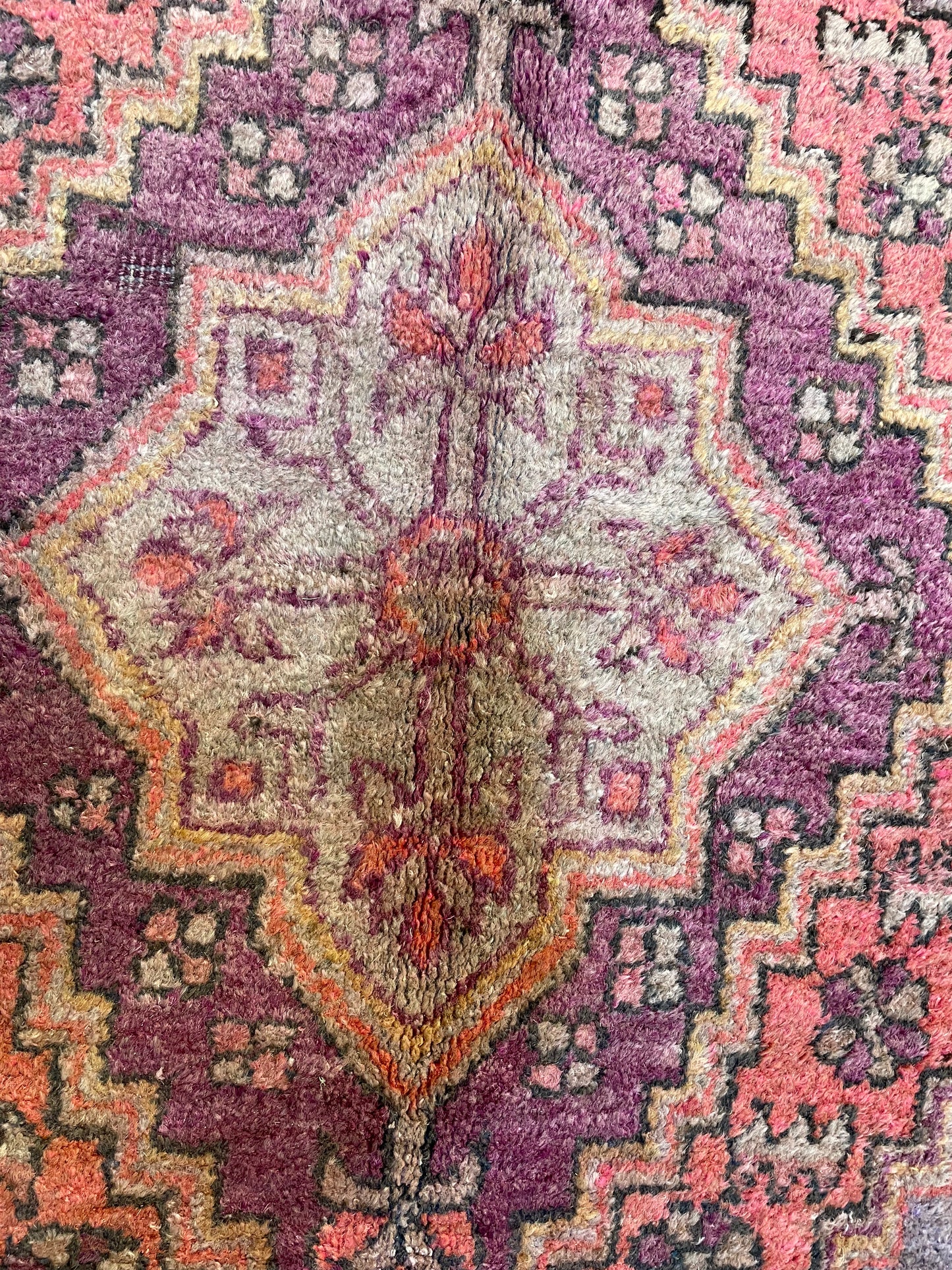 Antique Hand-Knotted Wool Area Rug Khotan Samarkand Collectible 4'8" x 10'3"