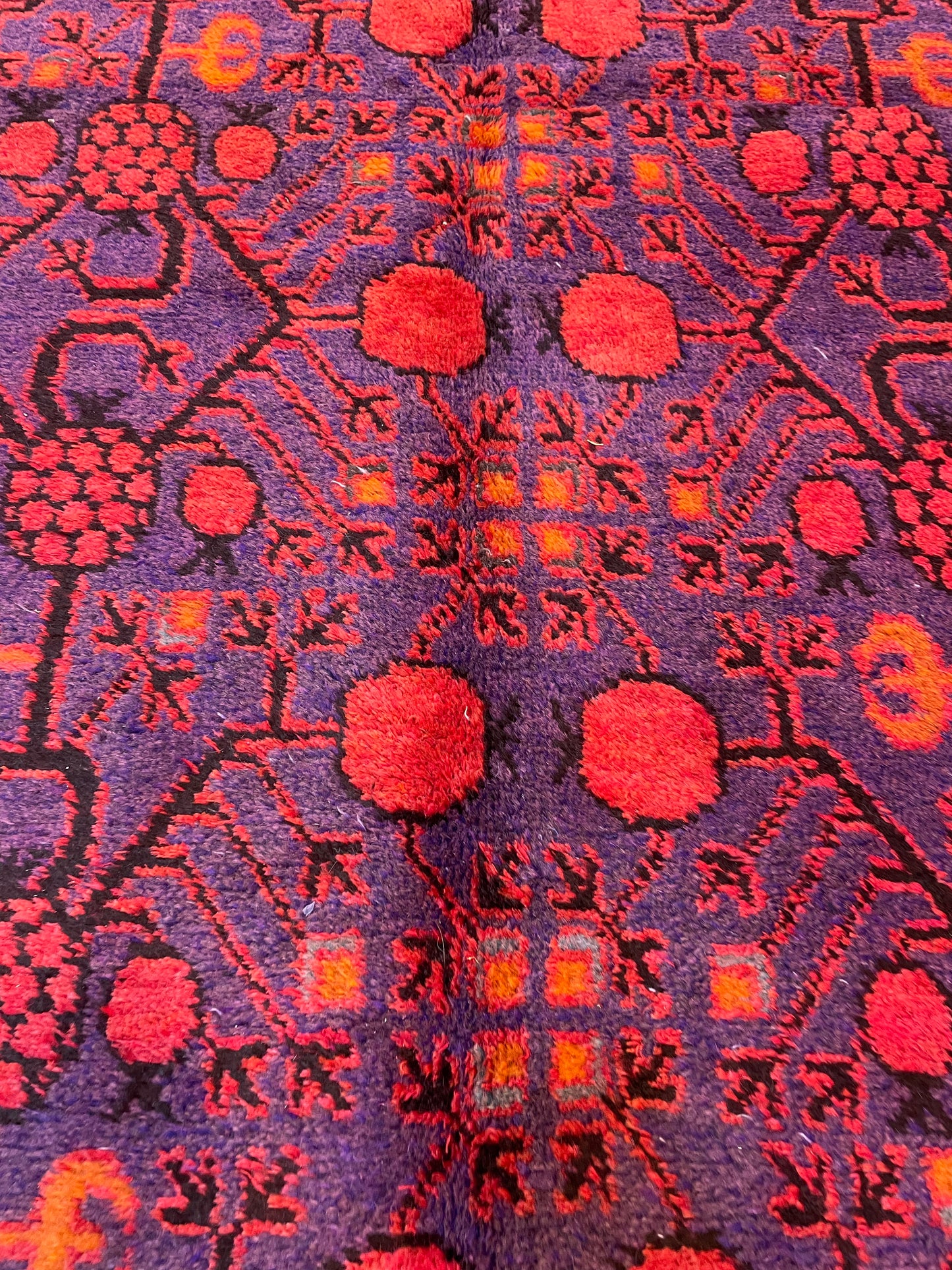 Antique Hand-Knotted Wool Gallery Size Khotan Samarkand Collectible 5'6" x 10'11"