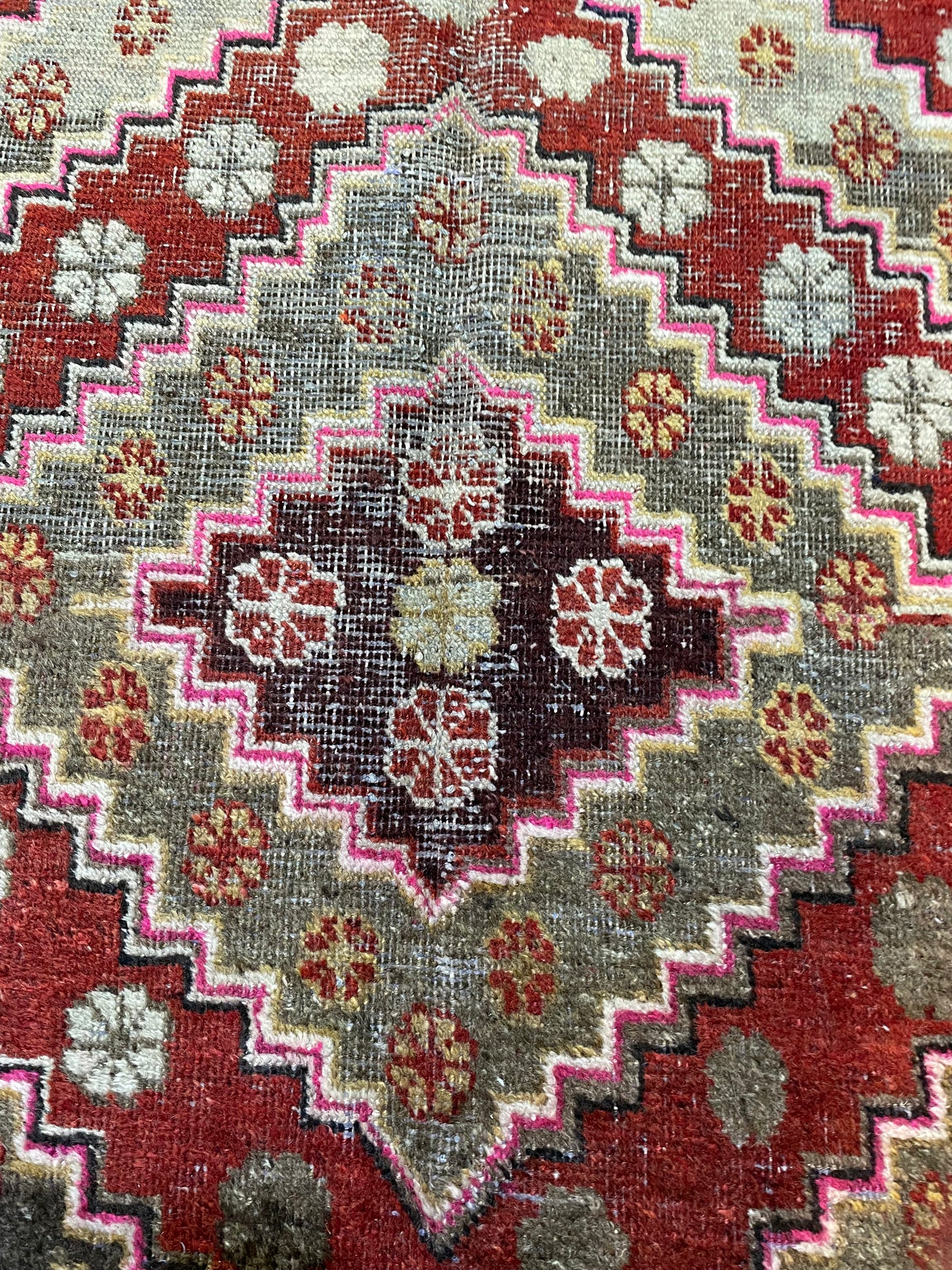 Antique Hand-Knotted Wool Gallery Size Khotan Samarkand Collectible 4'9" x 9'3"