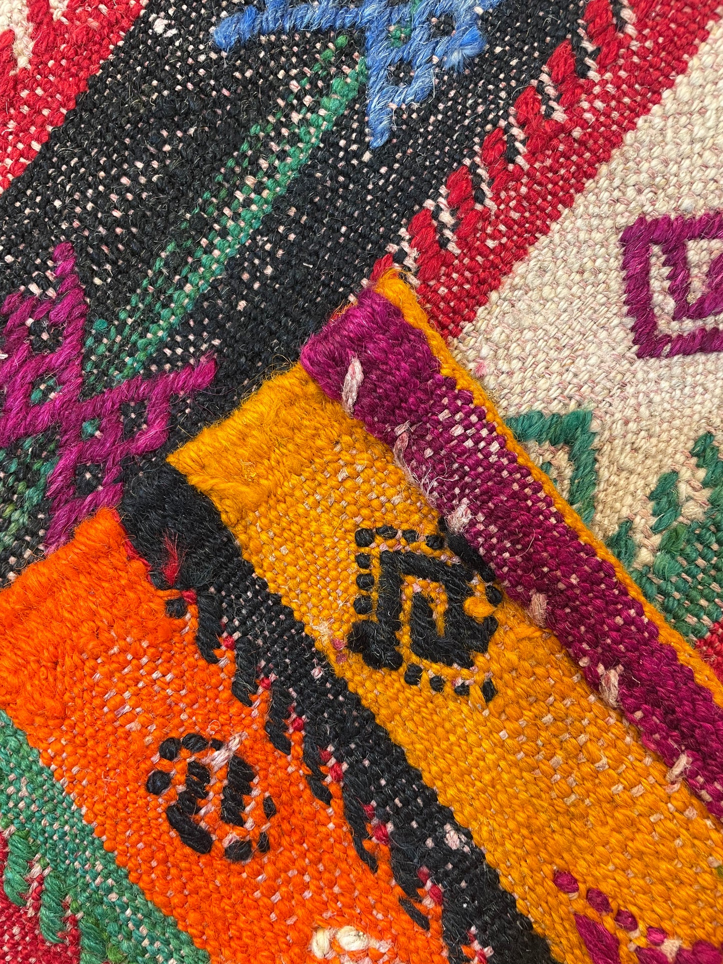Hand-Knotted Wool Runner Turkish Oushak 2'7" x 9'6"