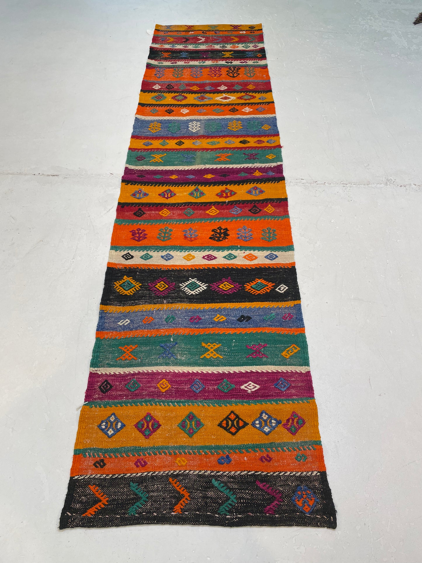 Hand-Knotted Wool Runner Turkish Oushak 2'7" x 9'6"