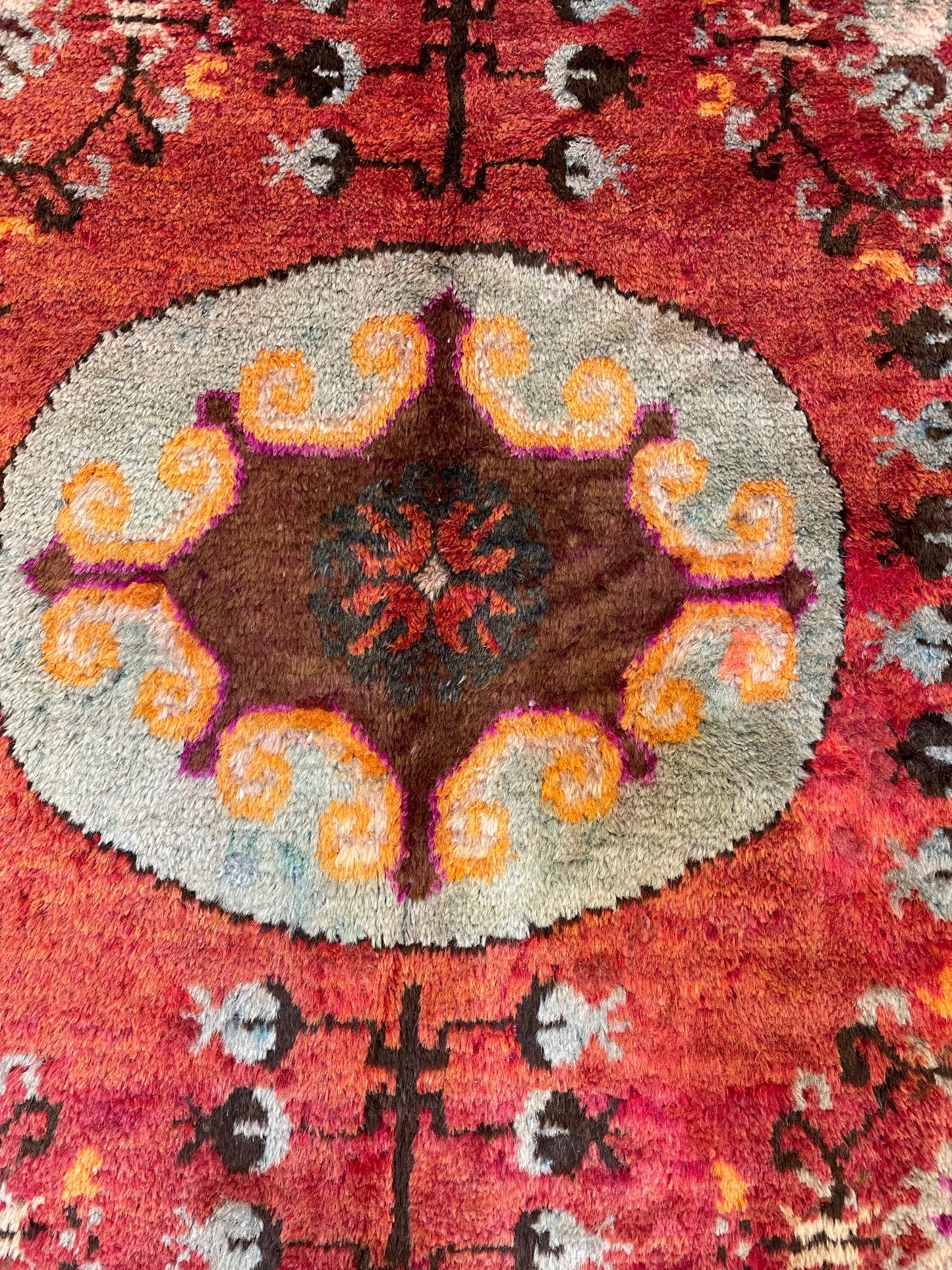 Antique Hand-Knotted Wool Area Rug Khotan Samarkand Collectible 4'6" x 7'9"