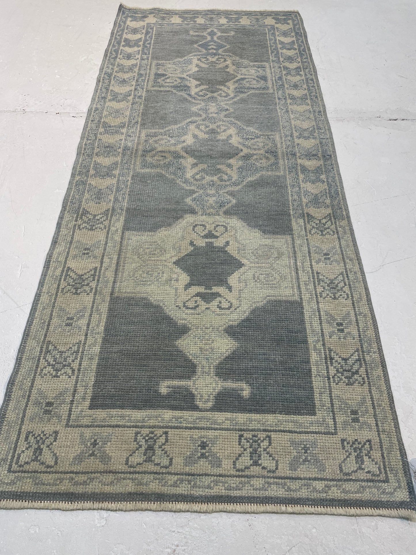 Hand-Knotted Wool Gallery Size Turkish Oushak 2'9" x 6'7"