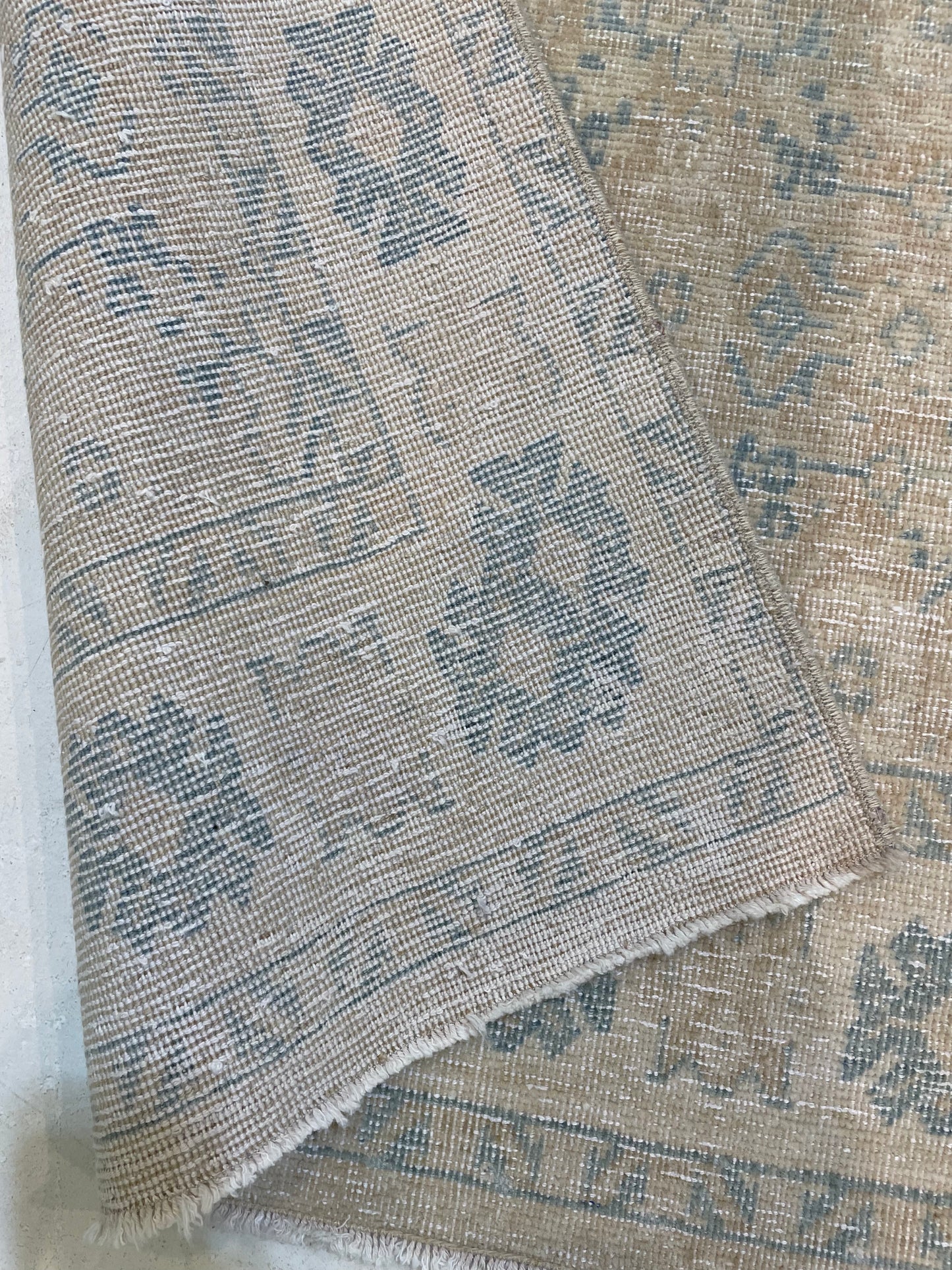 Hand-Knotted Wool Runner Turkish Oushak 3' x 9'11"