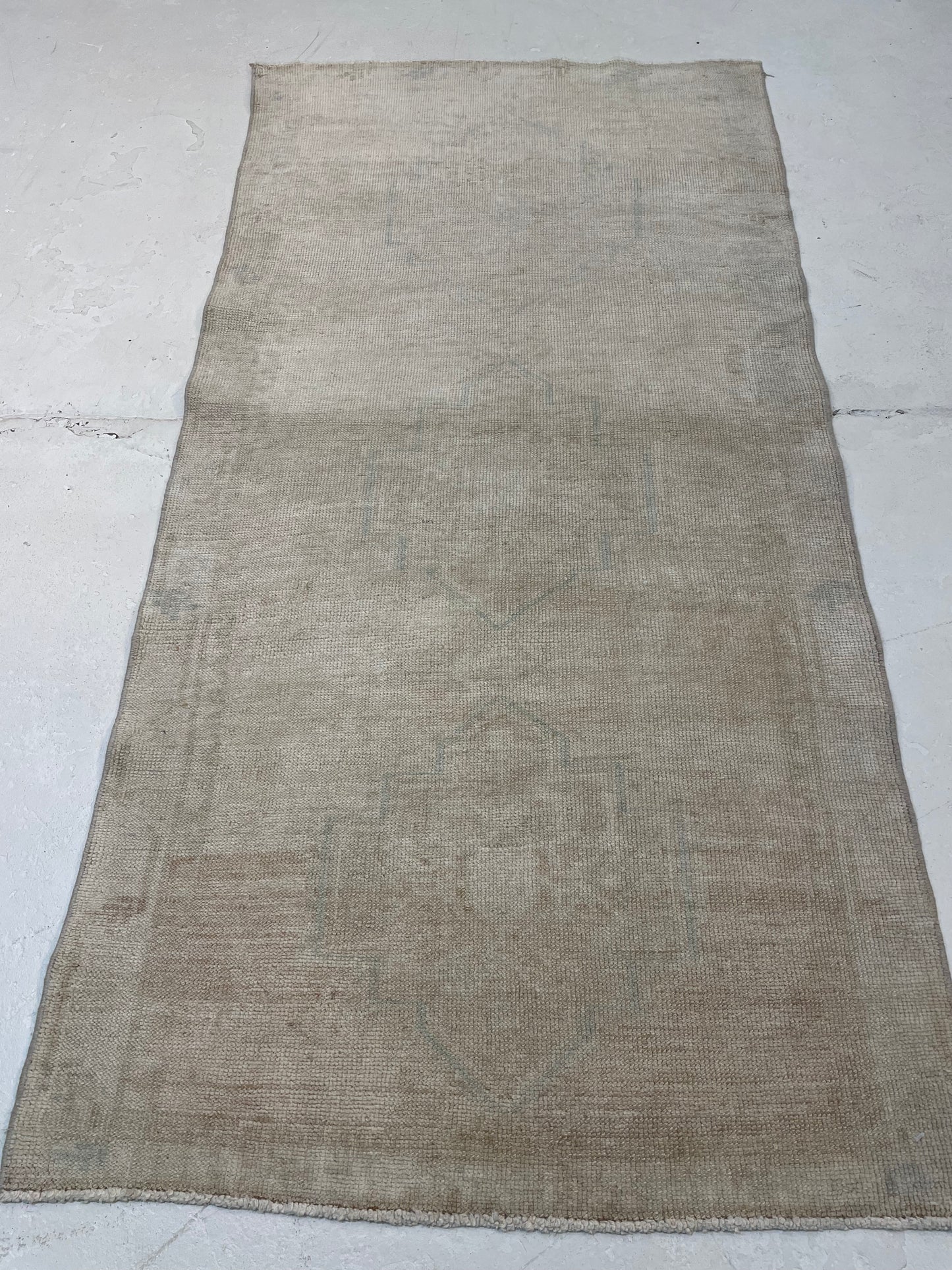 Hand-Knotted Wool Runner Turkish Oushak 2'11" x 6'