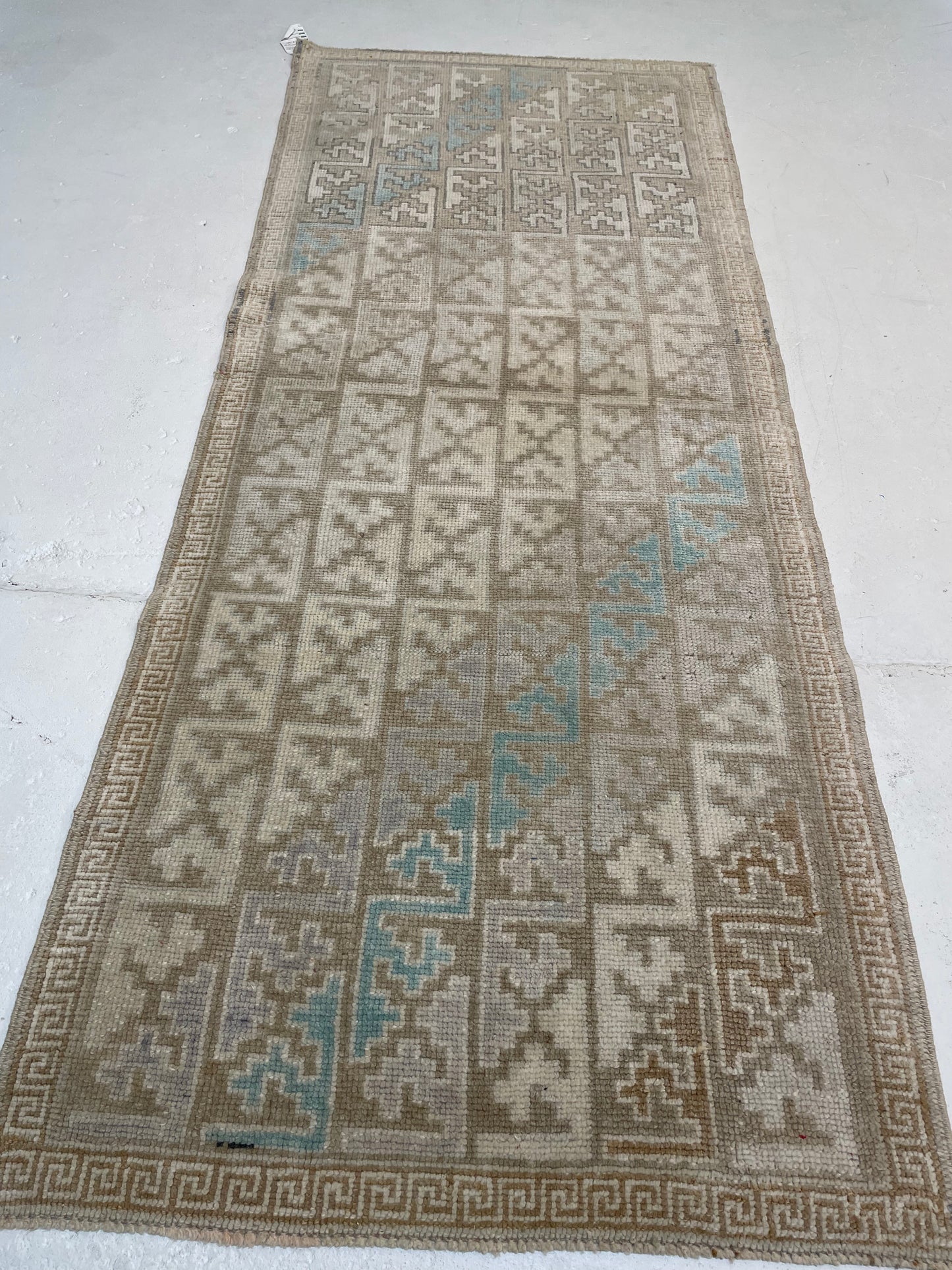 Hand-Knotted Wool Runner Turkish Oushak 2'5" x 5'11"