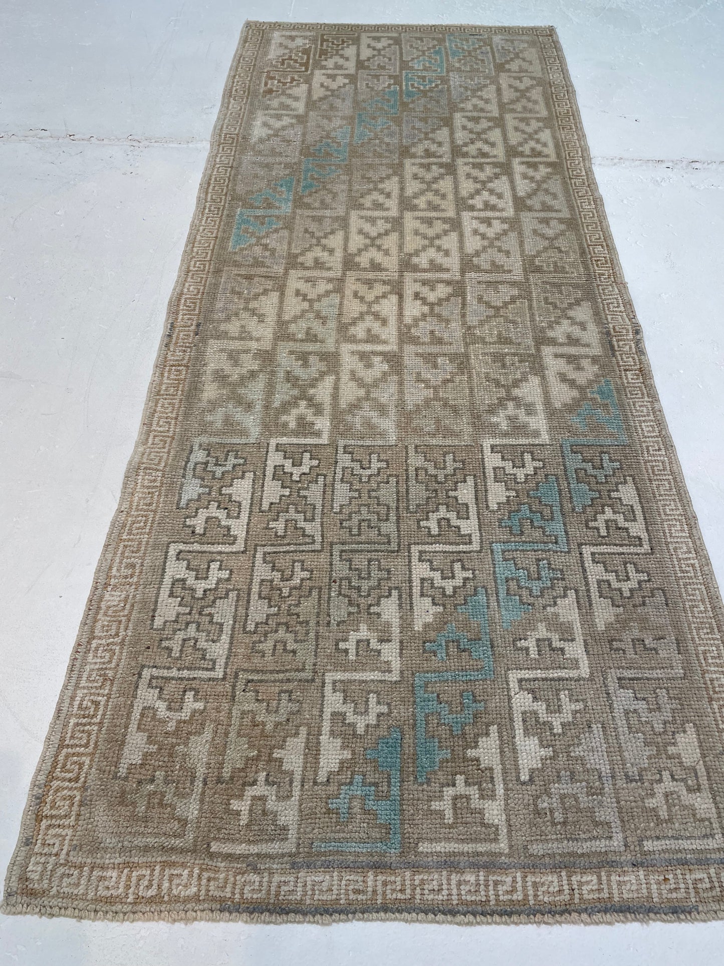 Hand-Knotted Wool Runner Turkish Oushak 2'5" x 5'11"
