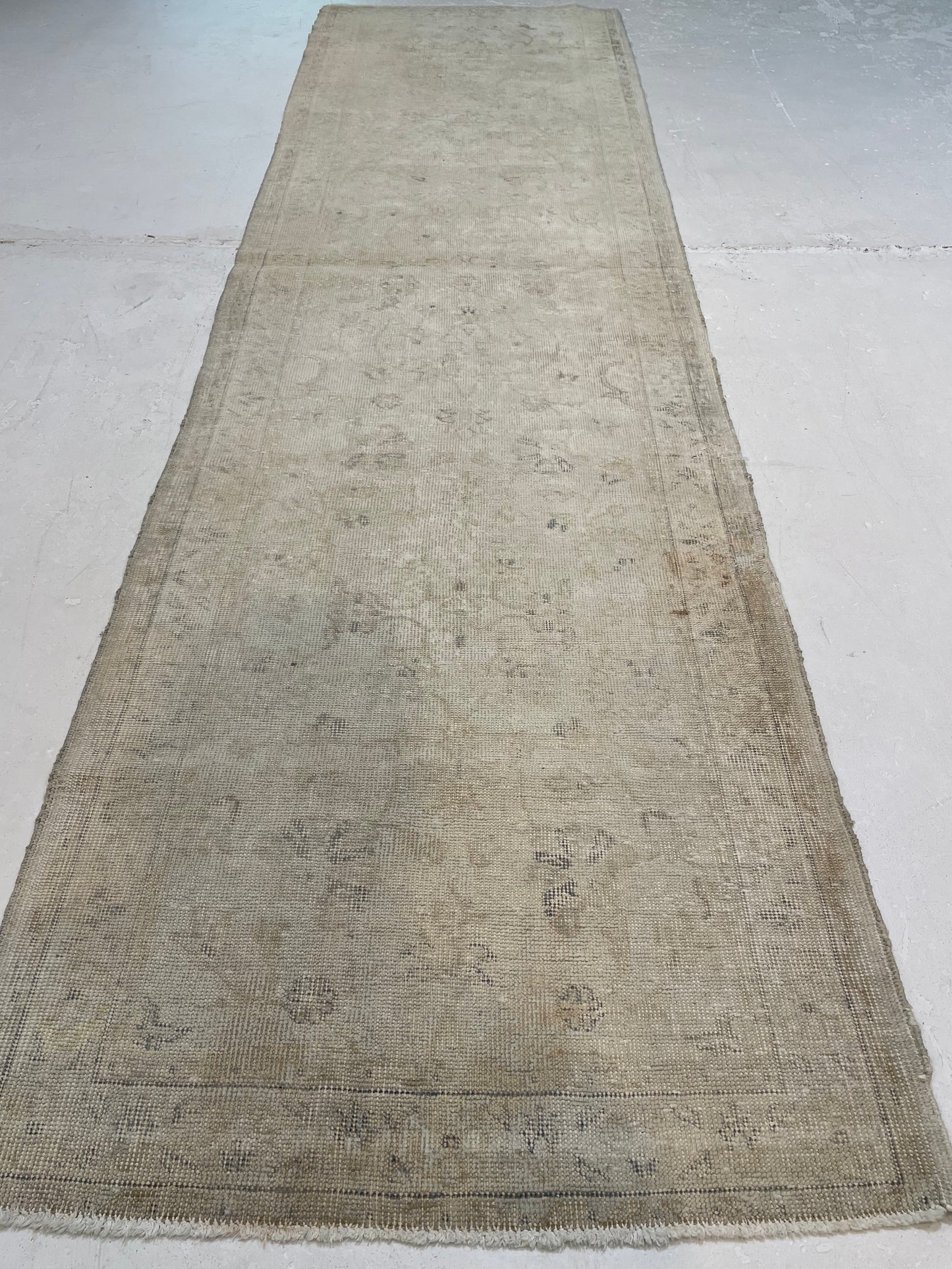 Hand-Knotted Wool Runner Turkish Oushak 2'8" x 9'10"