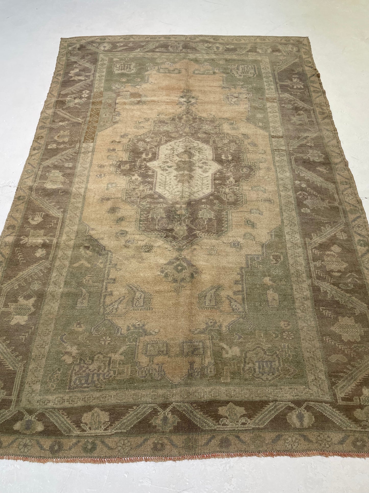 Hand-Knotted Wool Area Rug Turkish Oushak 5'4" x 8'9"