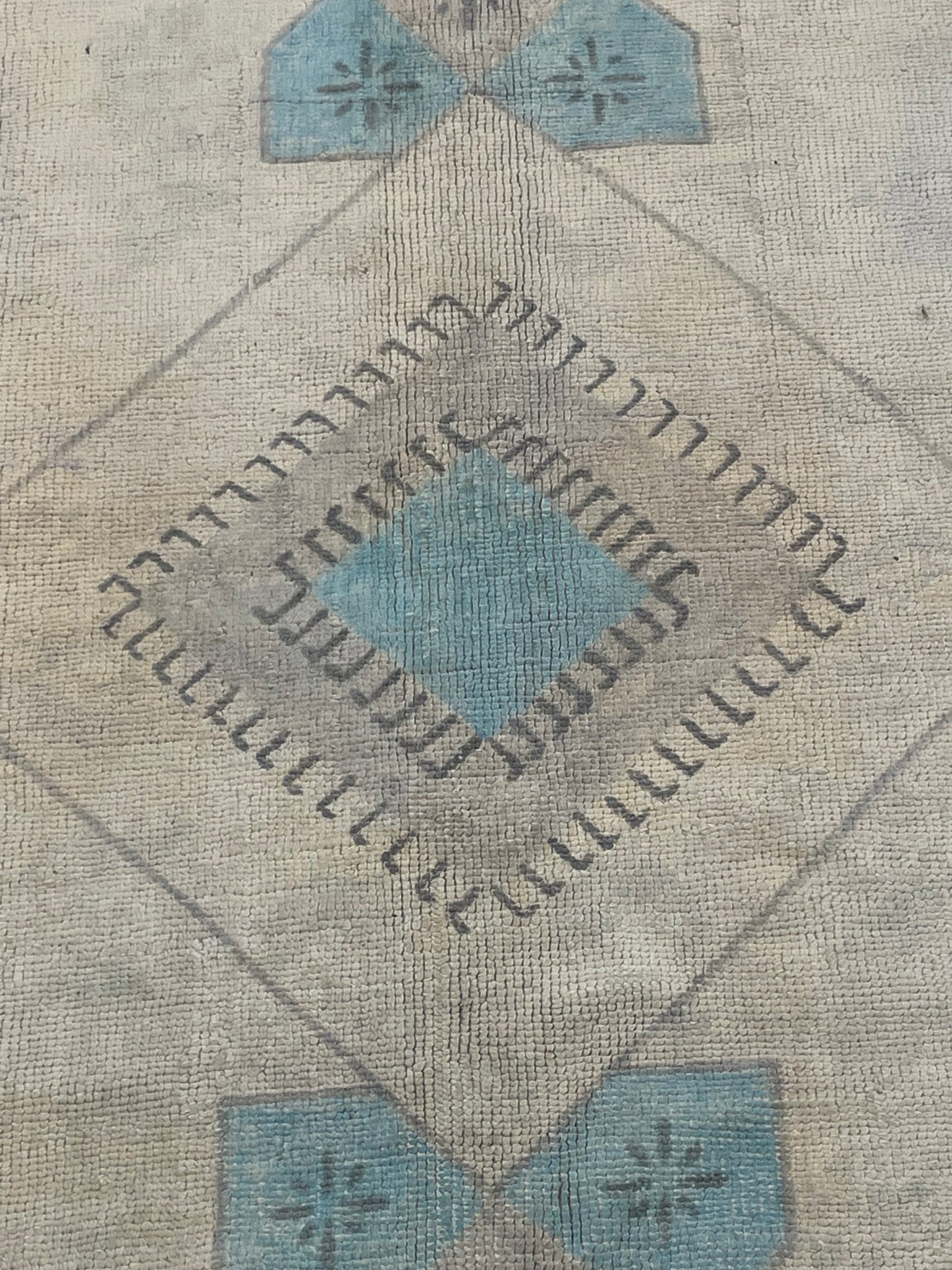 Hand-Knotted Wool Area Rug Turkish Oushak 6'5" x 8'10"