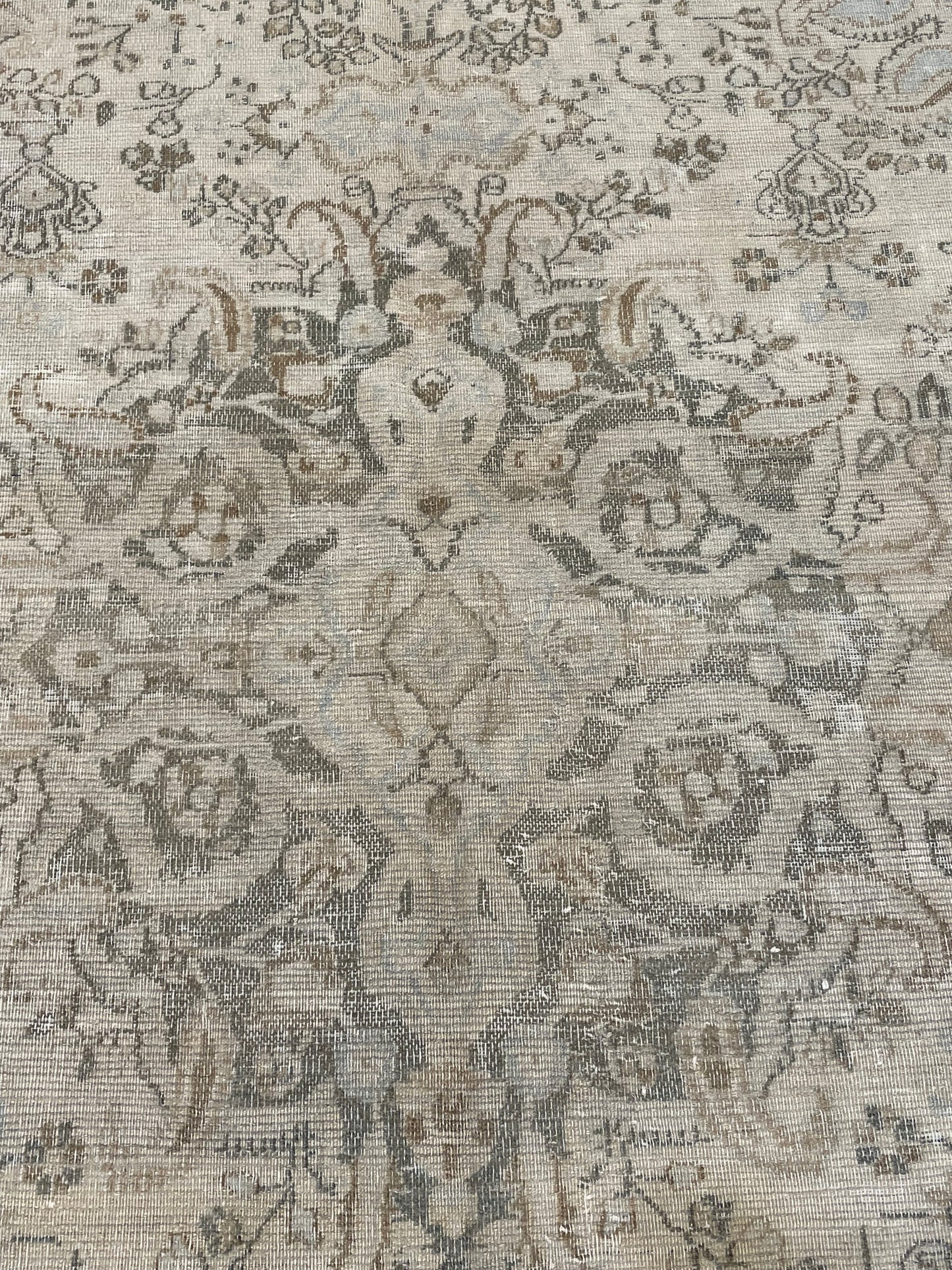 Hand-Knotted Wool Area Rug Turkish Oushak 6'3" x 9'8"