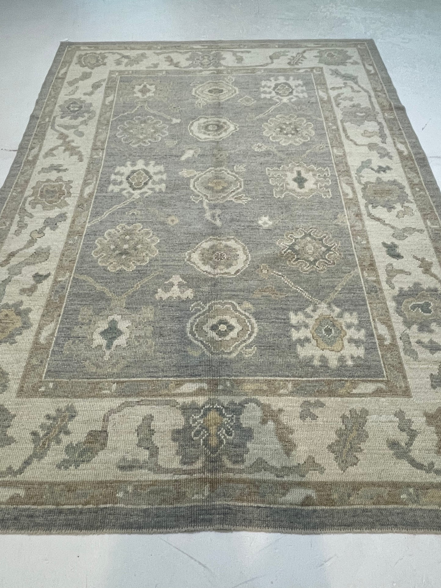Hand-Knotted Wool Area Rug Turkish Oushak 6'6" x 9'2"