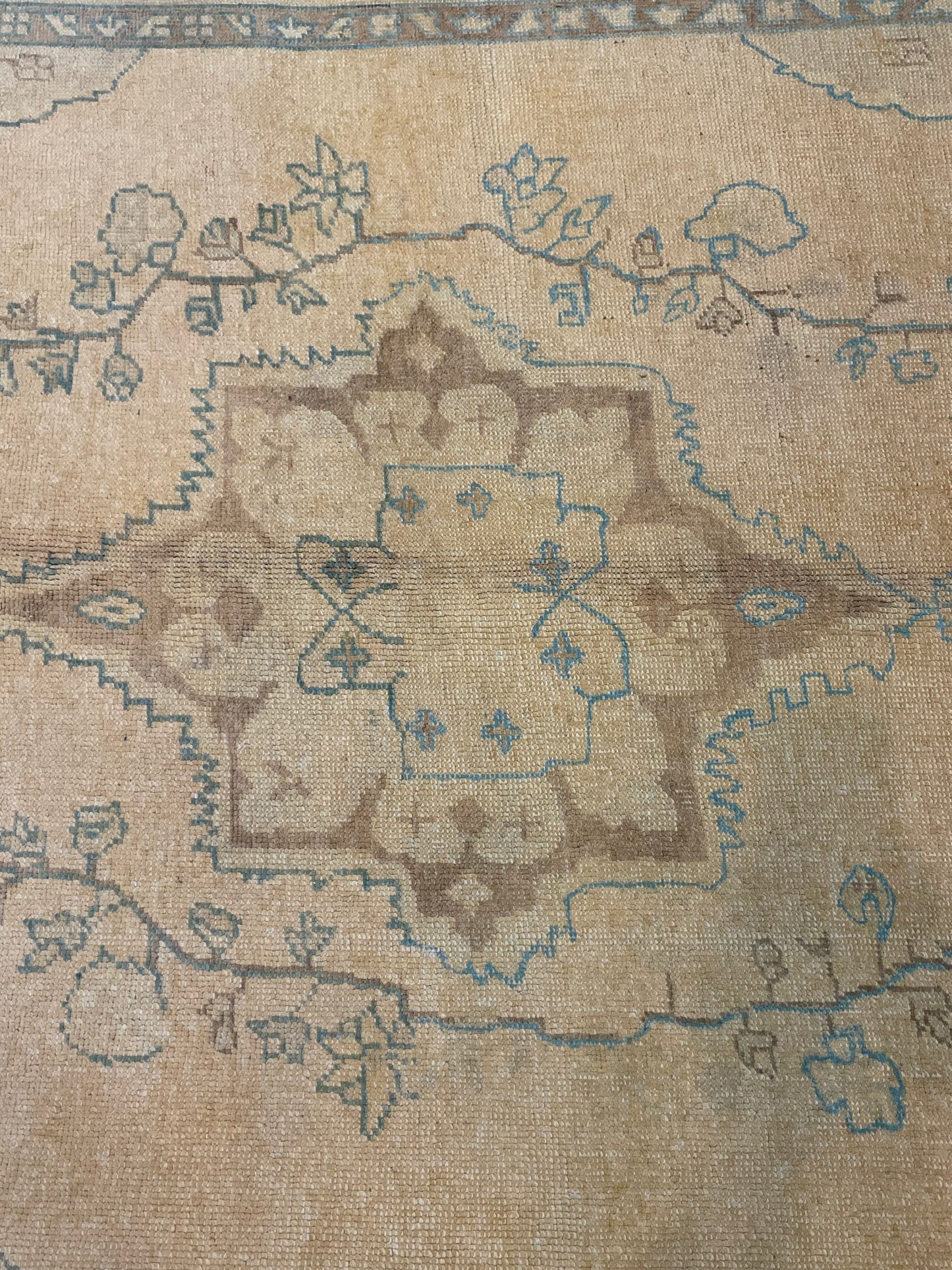 Hand-Knotted Wool Area Rug Turkish Oushak 4'9" x 8'8"