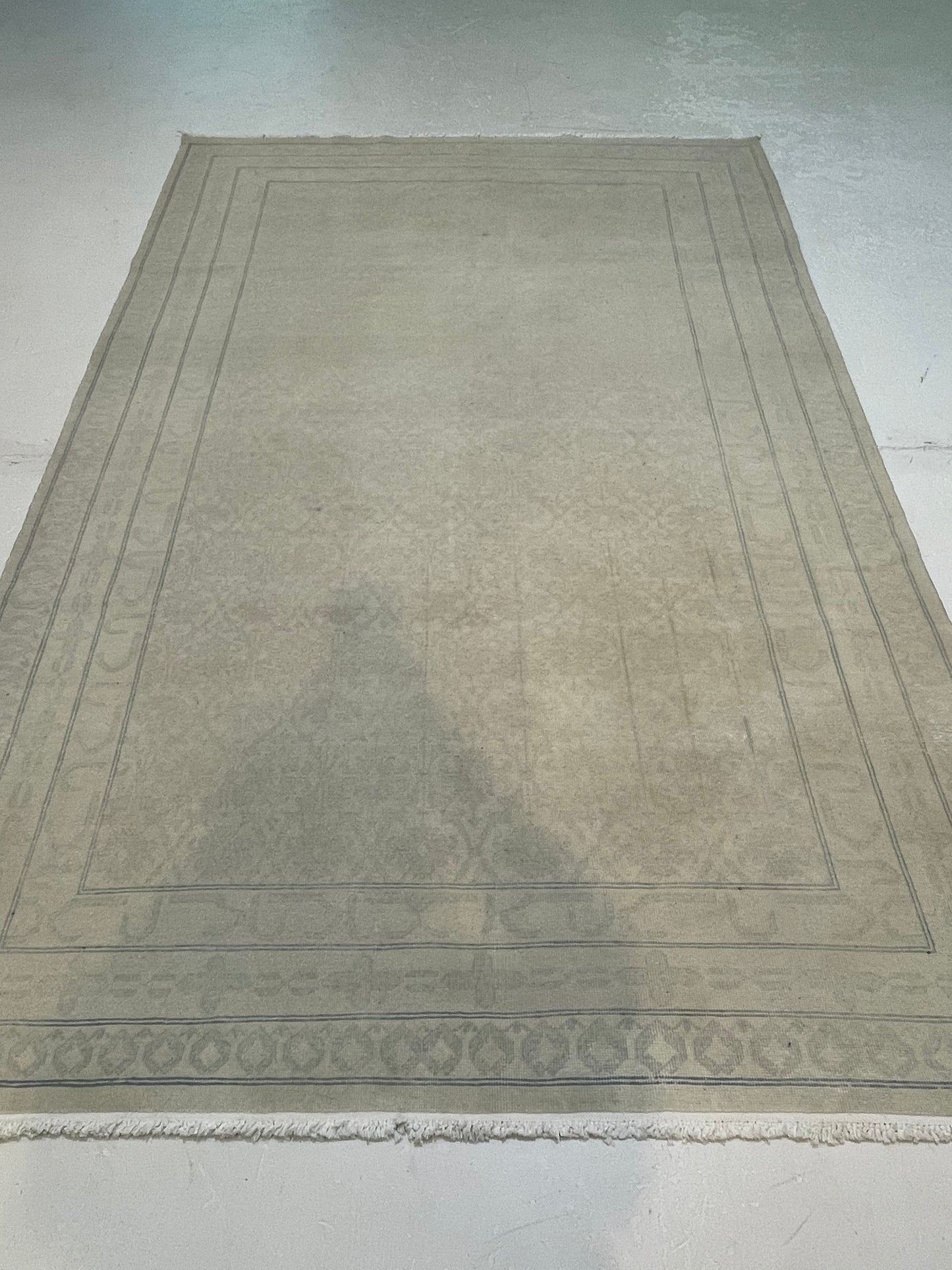 Hand-Knotted Wool Area Rug Turkish Oushak 5'9" x 8'10"