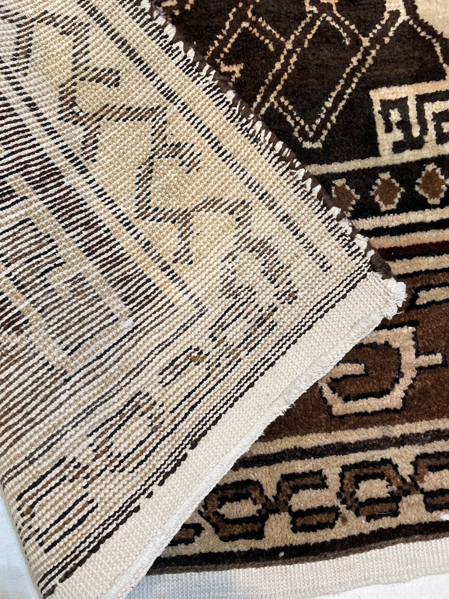 Hand-Knotted Wool Area Rug Turkish Oushak 7'3" x 10'3"