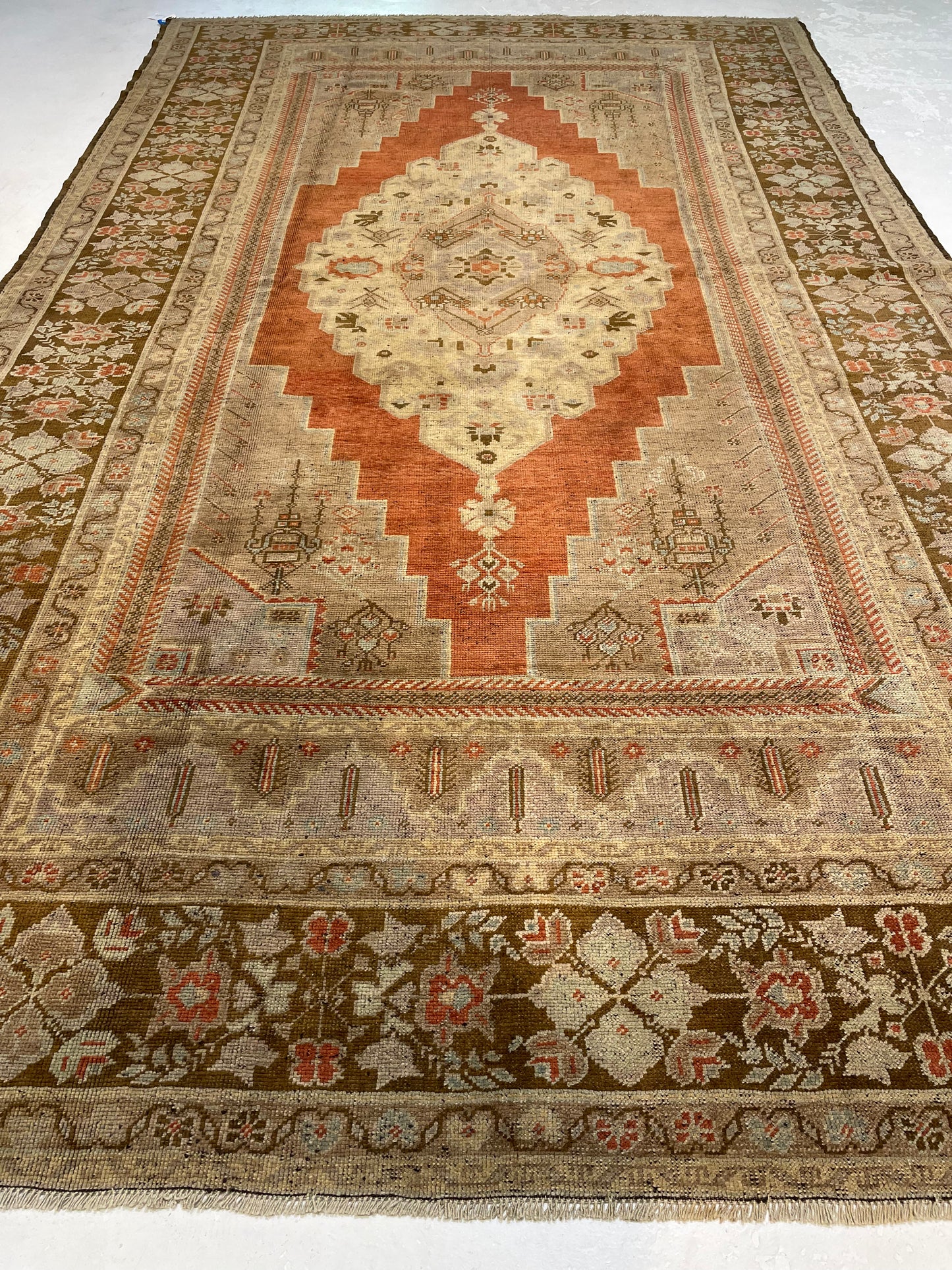 Hand-Knotted Wool Area Rug Turkish Oushak 6'6" x 11'6"