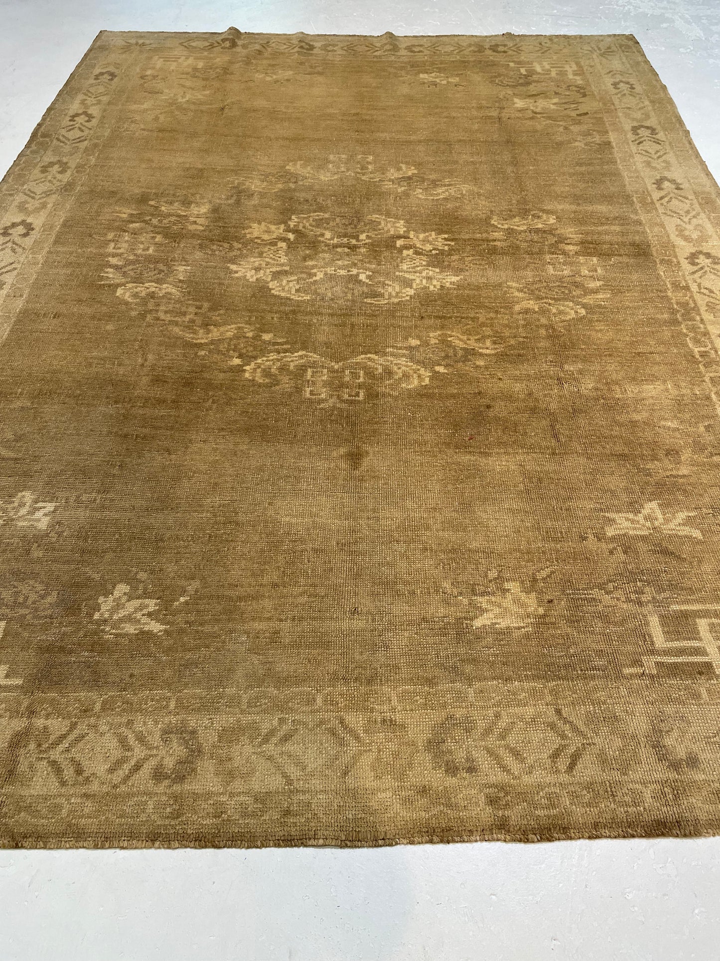 Hand-Knotted Wool Area Rug Turkish Oushak 6'5" x 8'10"