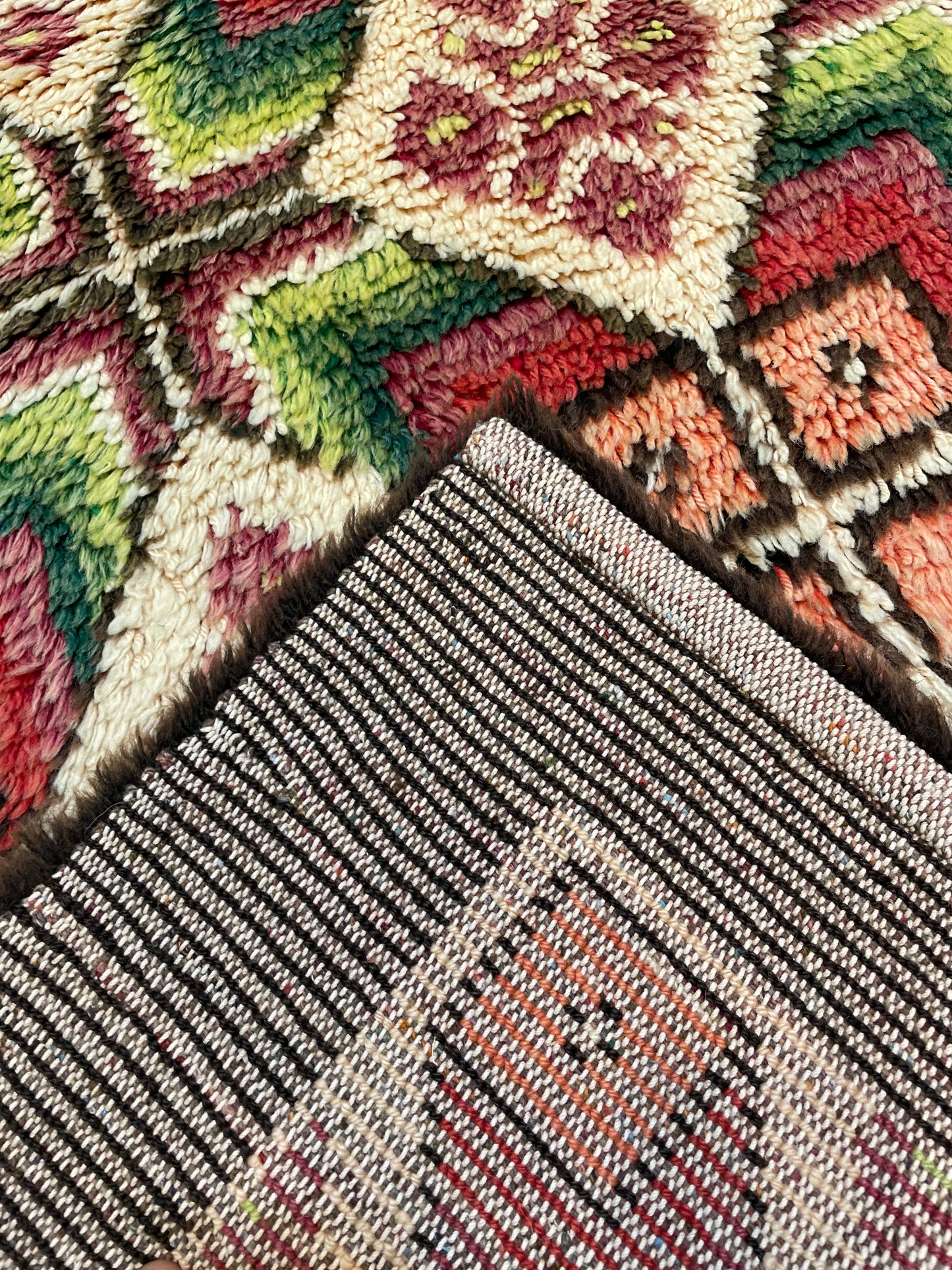 Hand-Knotted Wool Rug Turkish Oushak 4'10" x 6'7"