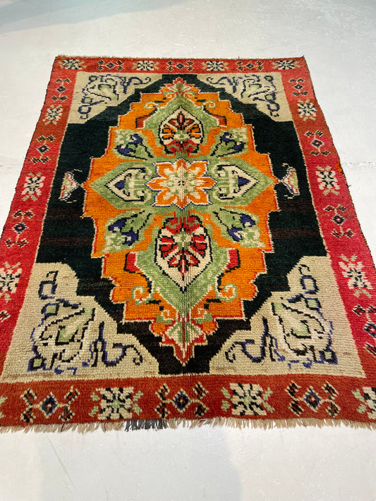 Hand-Knotted Wool Rug Turkish Oushak 4'10" x 6'7"
