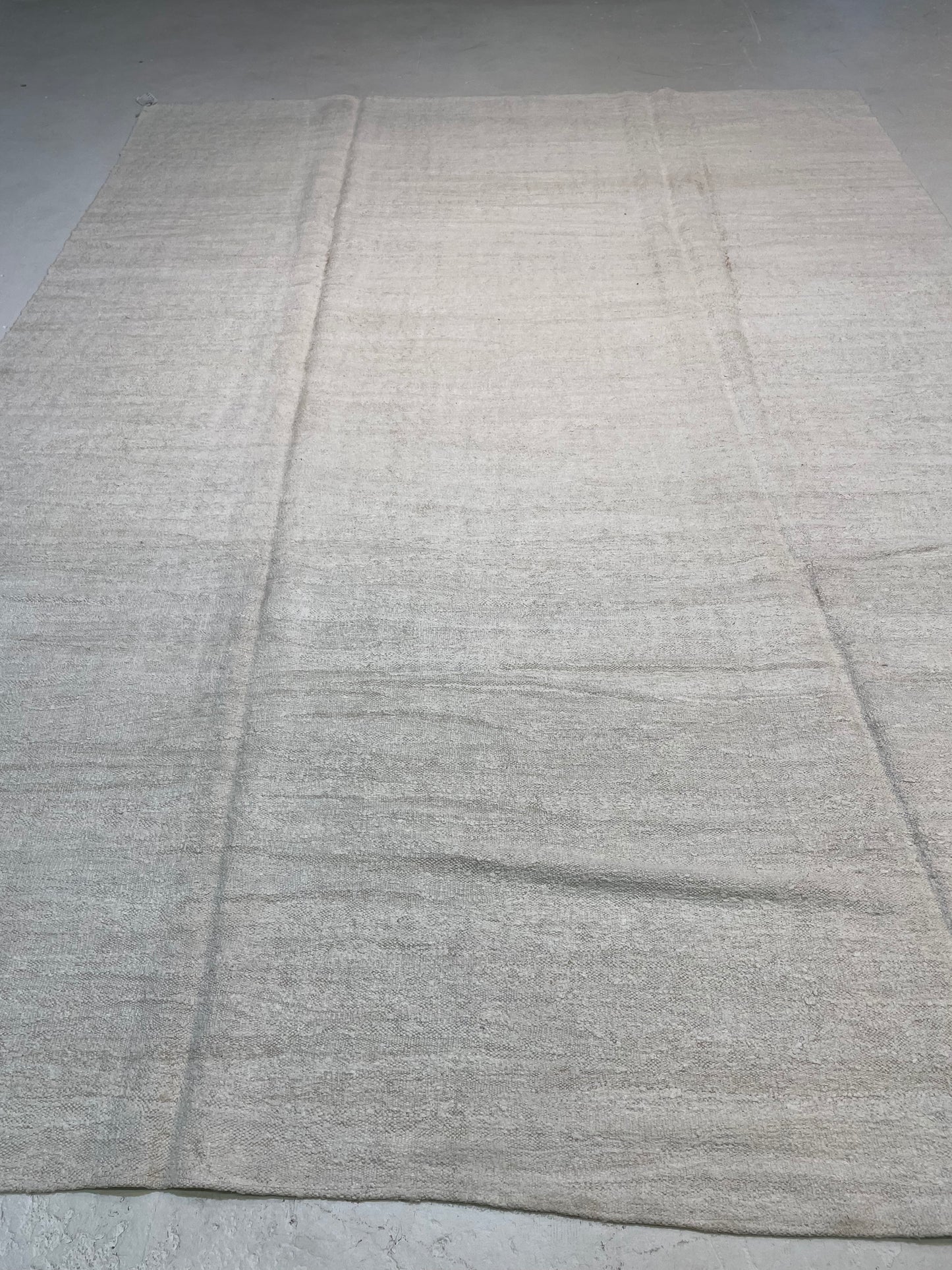 Hand-Knotted Wool Rug Turkish Oushak 8'1" x 11'2"