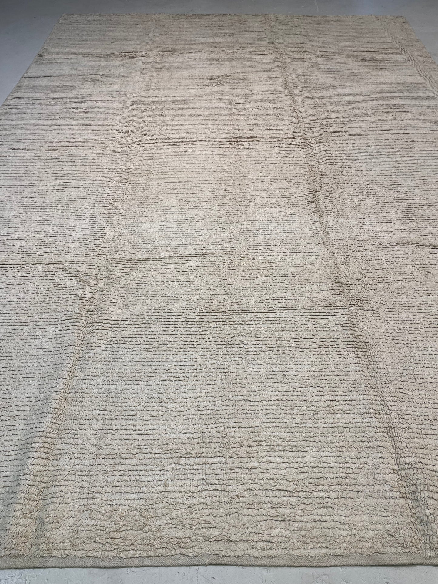 Hand-Knotted Wool Rug Turkish Oushak 9'5" x 13'1"