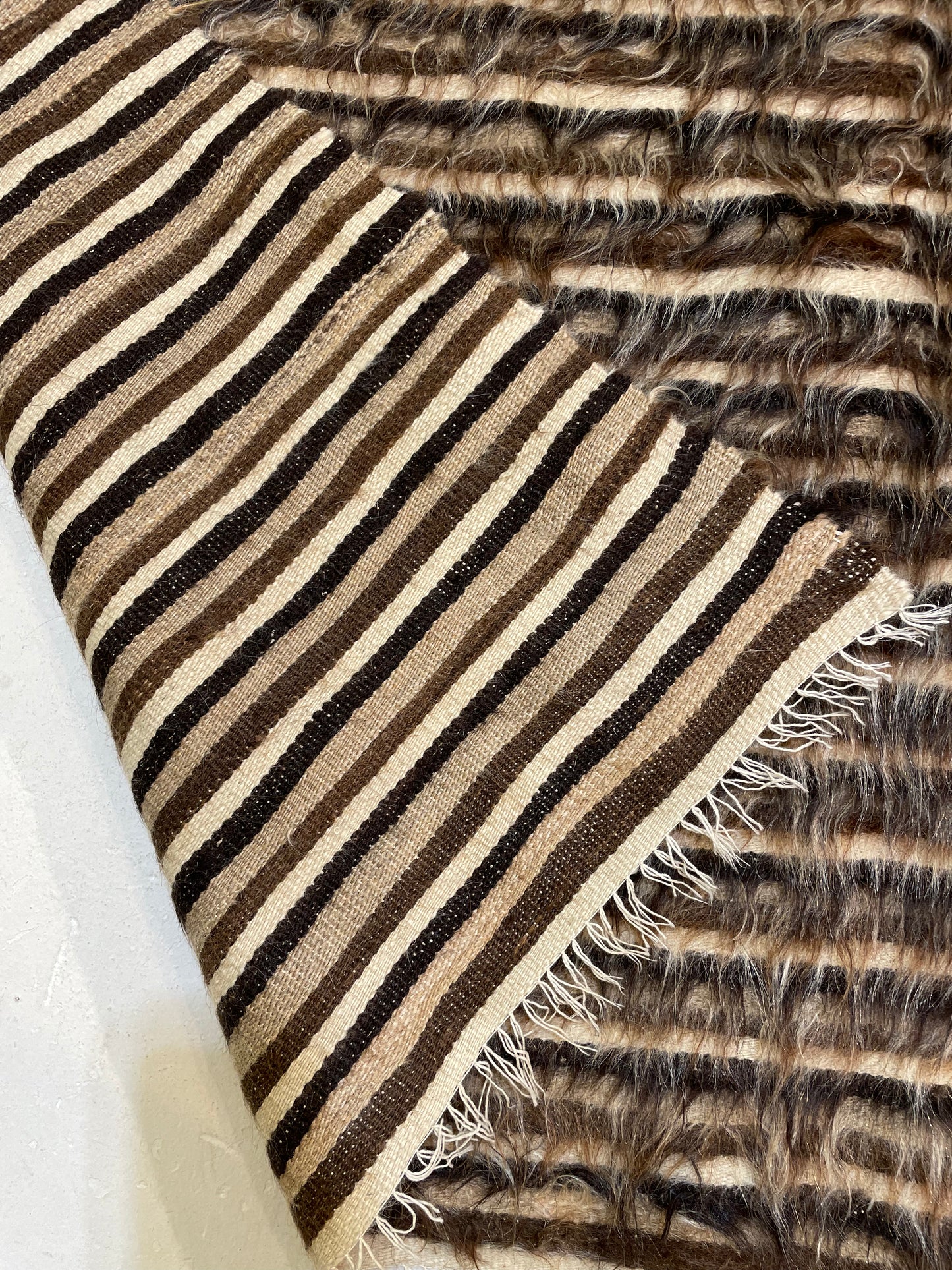 Hand-Knotted Wool Rug Turkish Oushak 4'3" x 6'