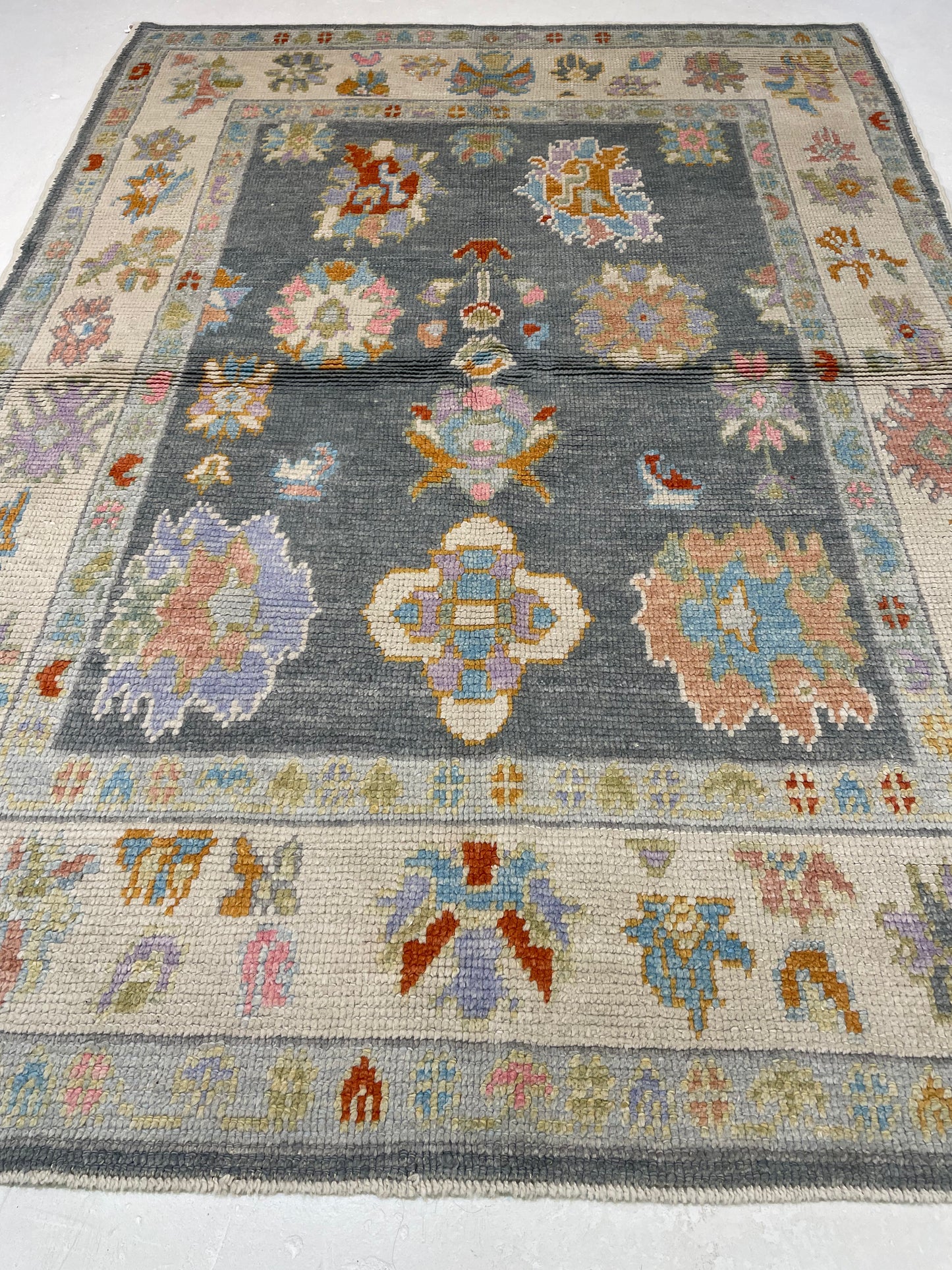 Hand-Knotted Wool Rug Turkish Oushak 5' x 7'