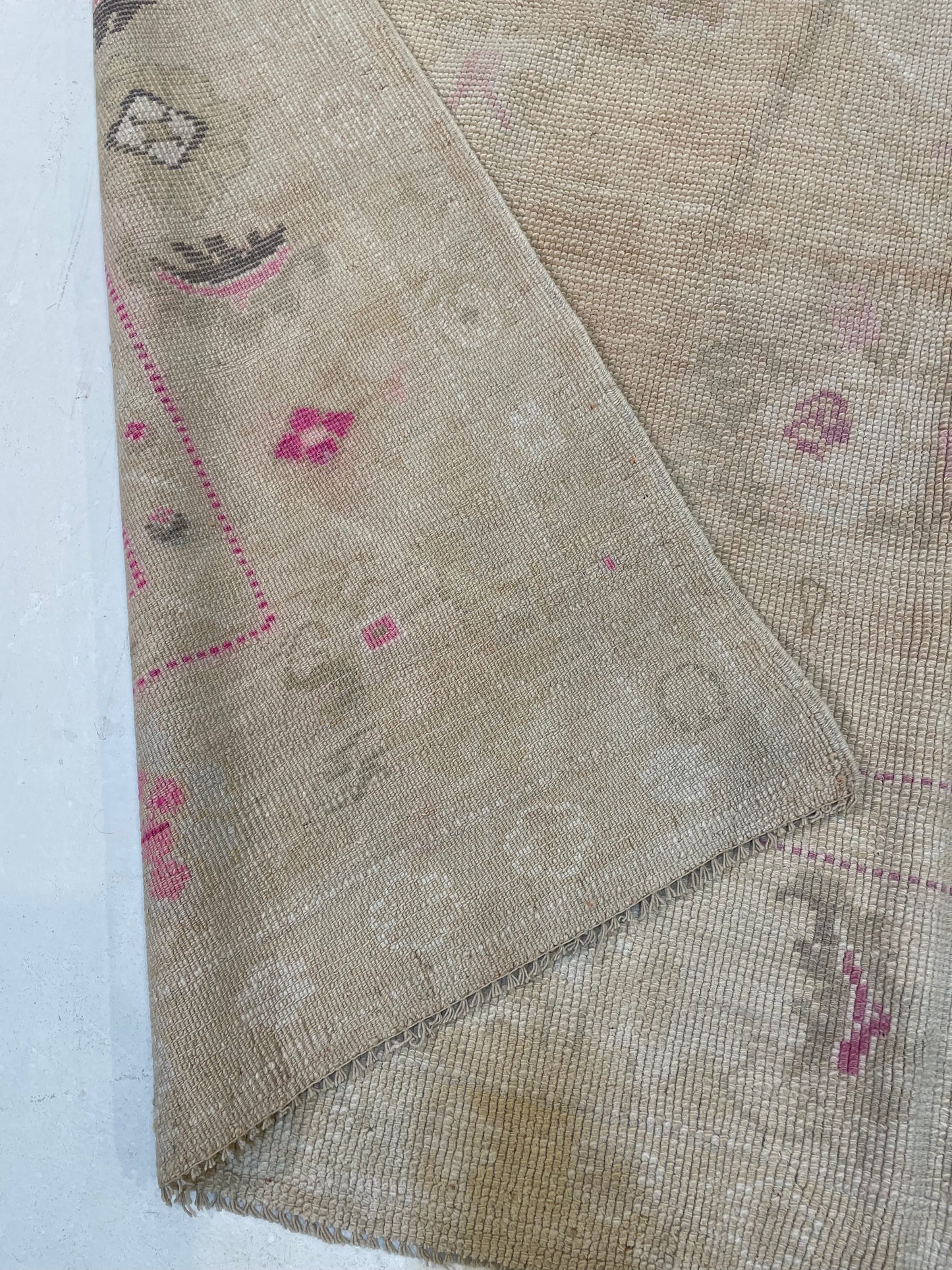 Hand-Knotted Wool Rug Turkish Oushak 5'1" x 8'7"