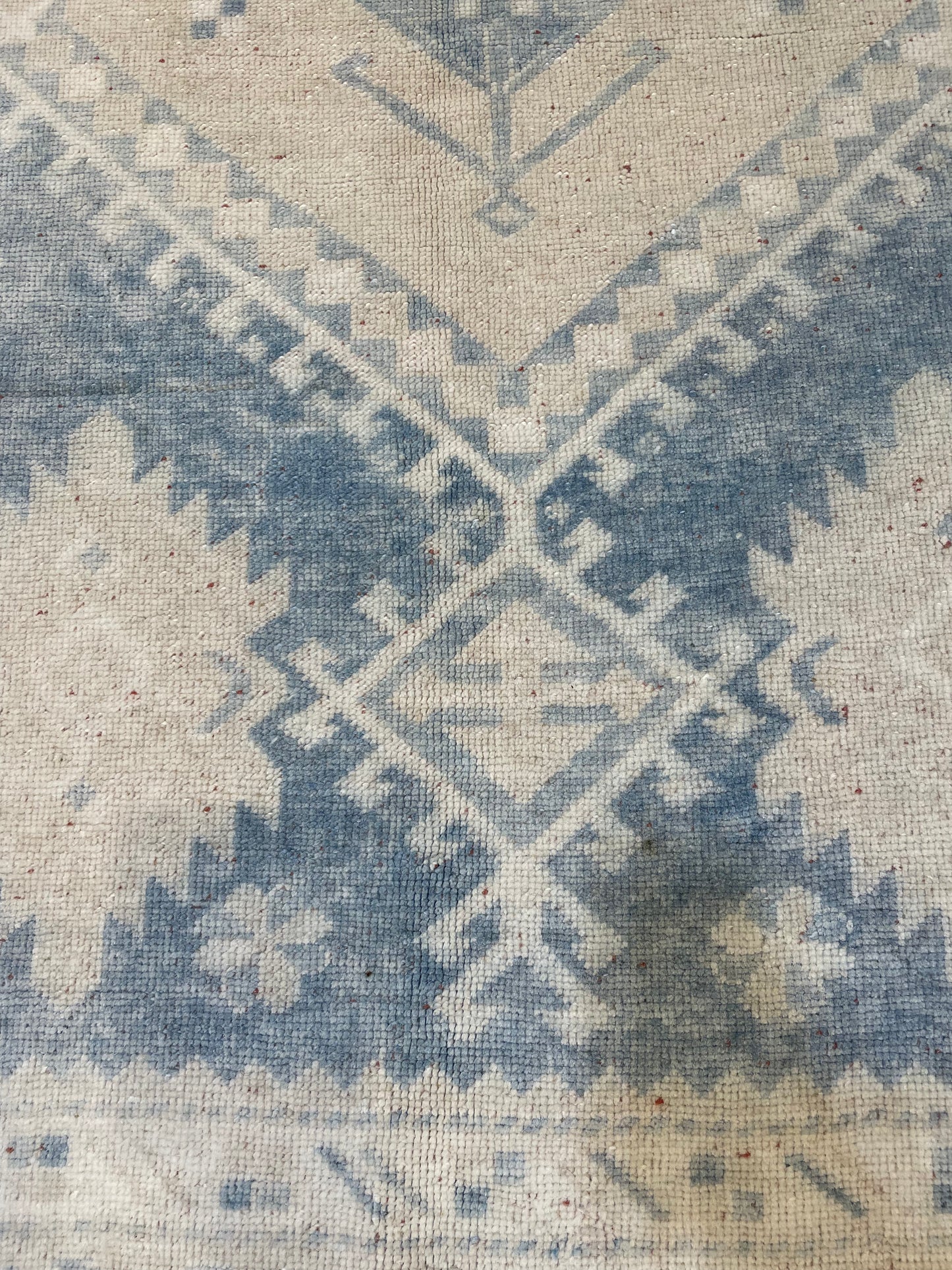 Hand-Knotted Wool Rug Turkish Oushak 4'8" x 7'10"