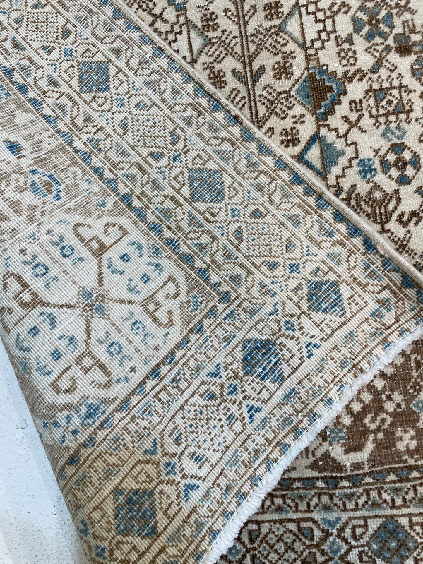 Hand-Knotted Wool Rug Turkish Oushak 3'6" x 4'1"