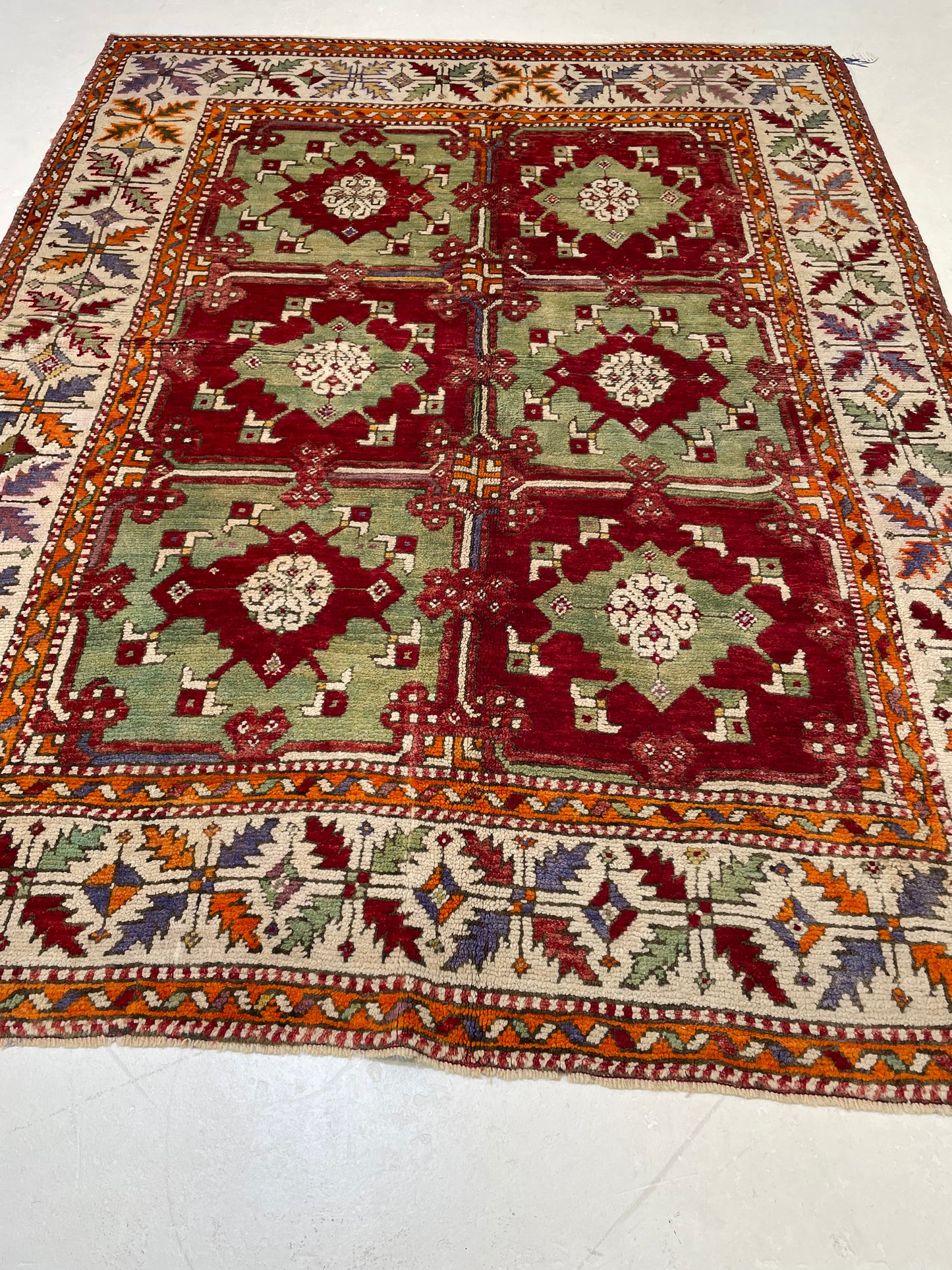 Hand-Knotted Wool Rug Turkish Oushak 5'3" x 6'9"
