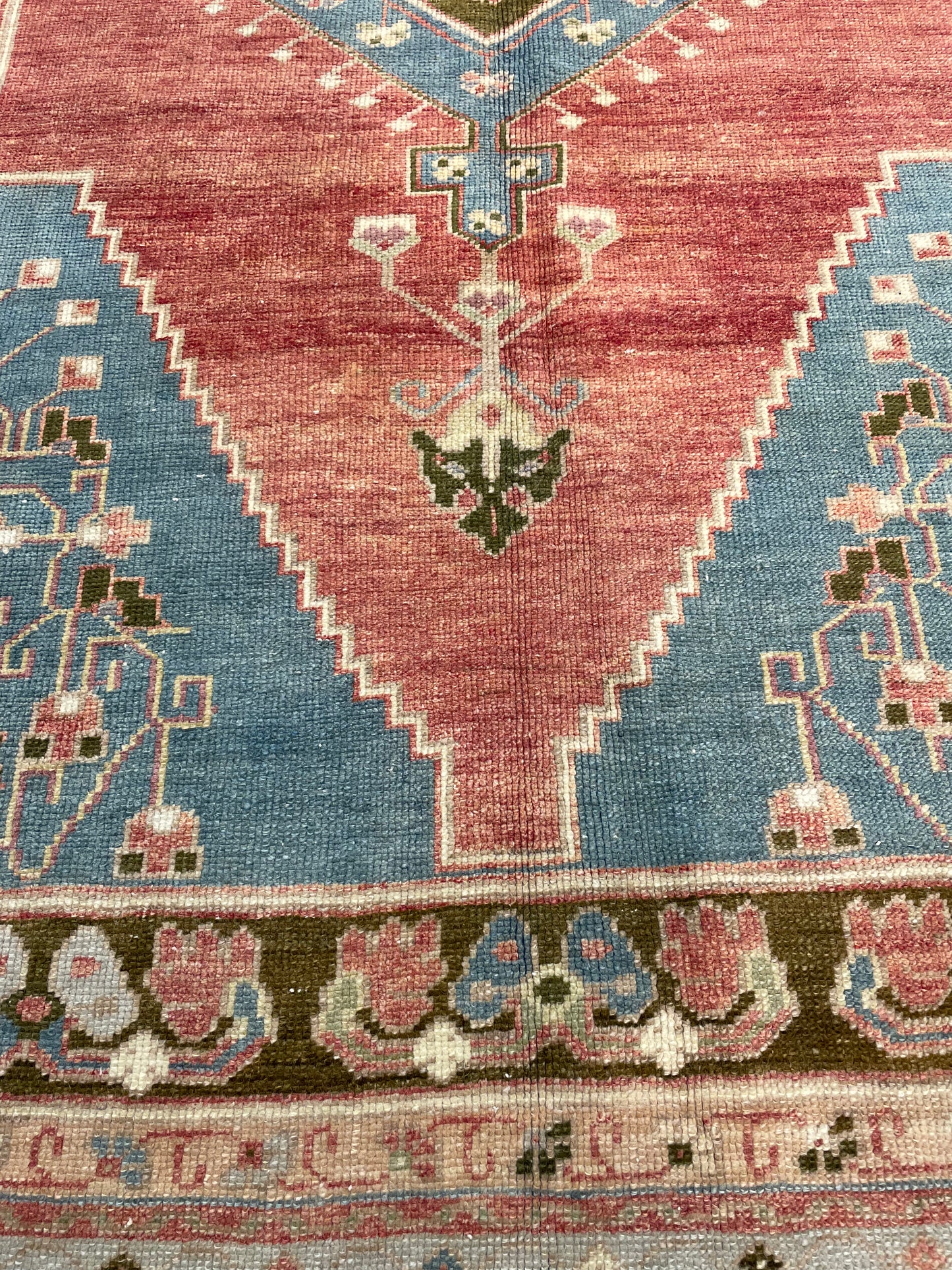 Hand-Knotted Wool Gallery Size Turkish Oushak 4'7" x 8'5"