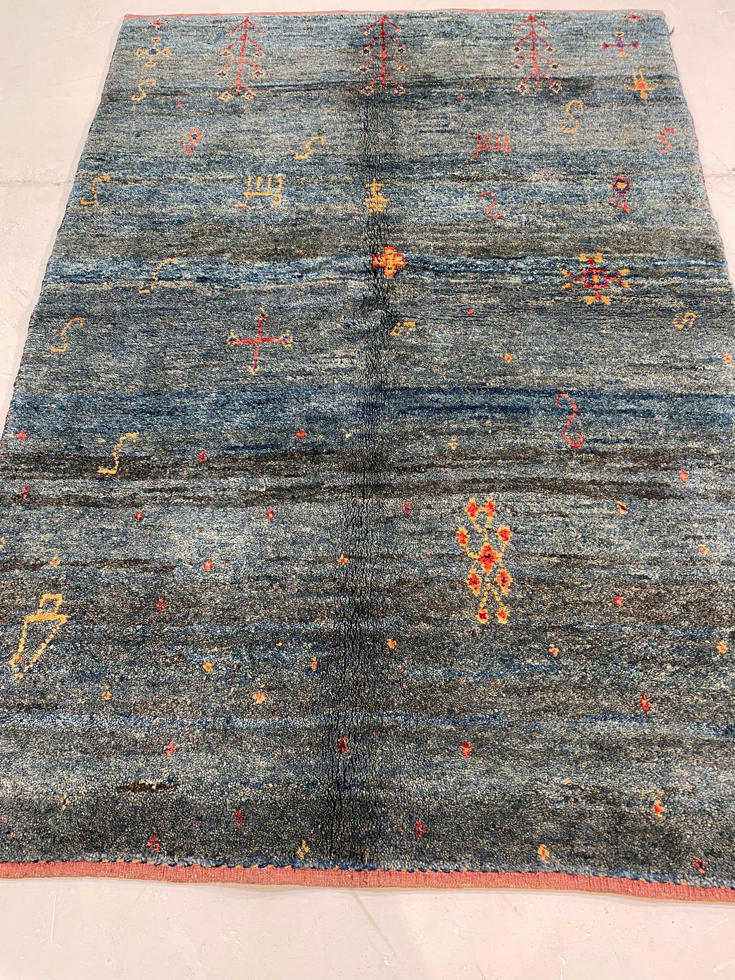 Hand-Knotted Wool Rug Persian Gabbeh 3'11" x 5'9"