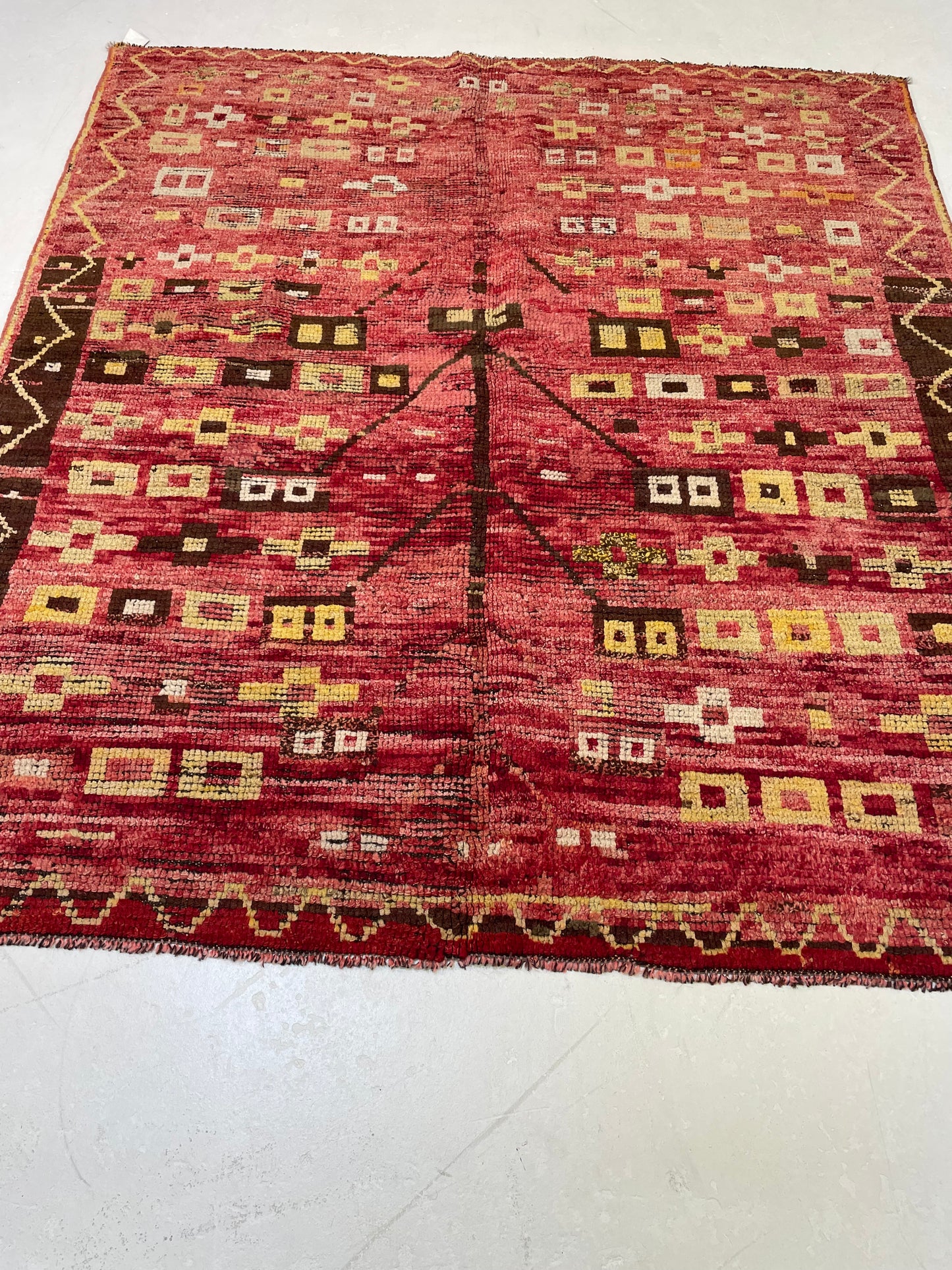 Hand-Knotted Wool Rug Turkish Oushak 5' x 6'