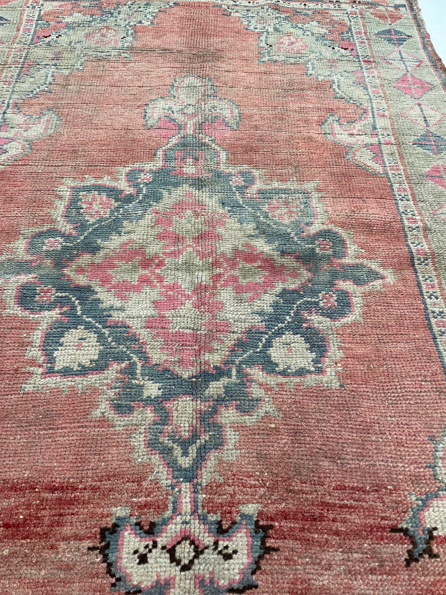 Hand-Knotted Wool Rug Turkish Oushak 3'7" x 5'9"