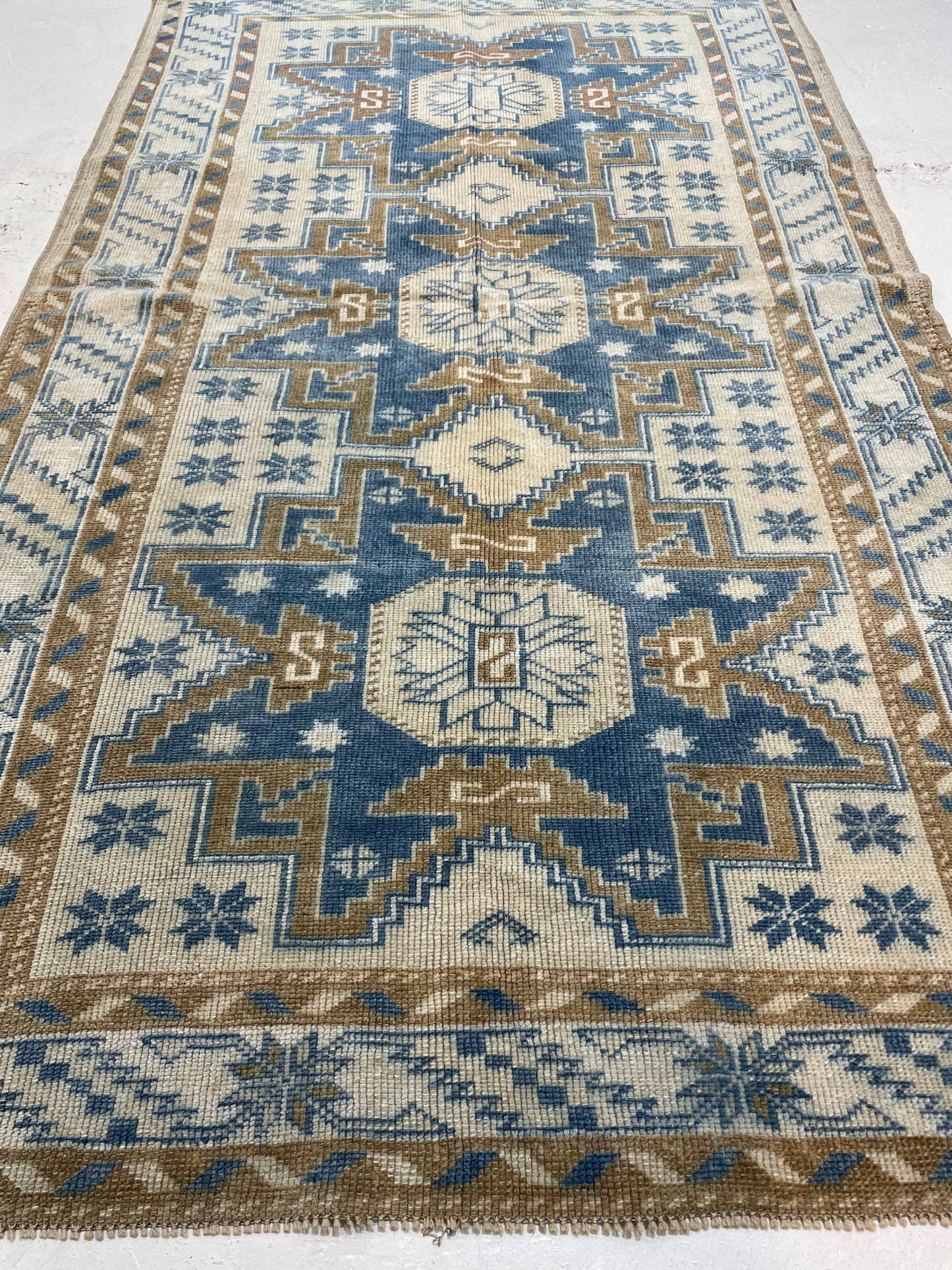 Hand-Knotted Wool Rug Turkish Oushak 3'4" x 5'10"