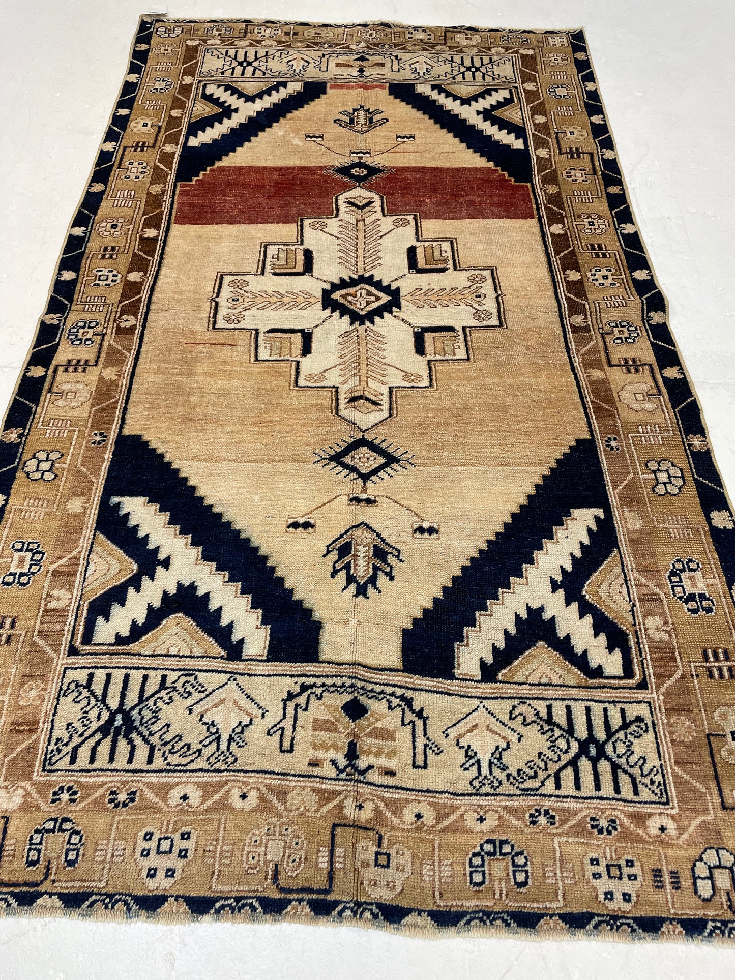 Hand-Knotted Wool Rug Turkish Oushak 3'5" x 6'