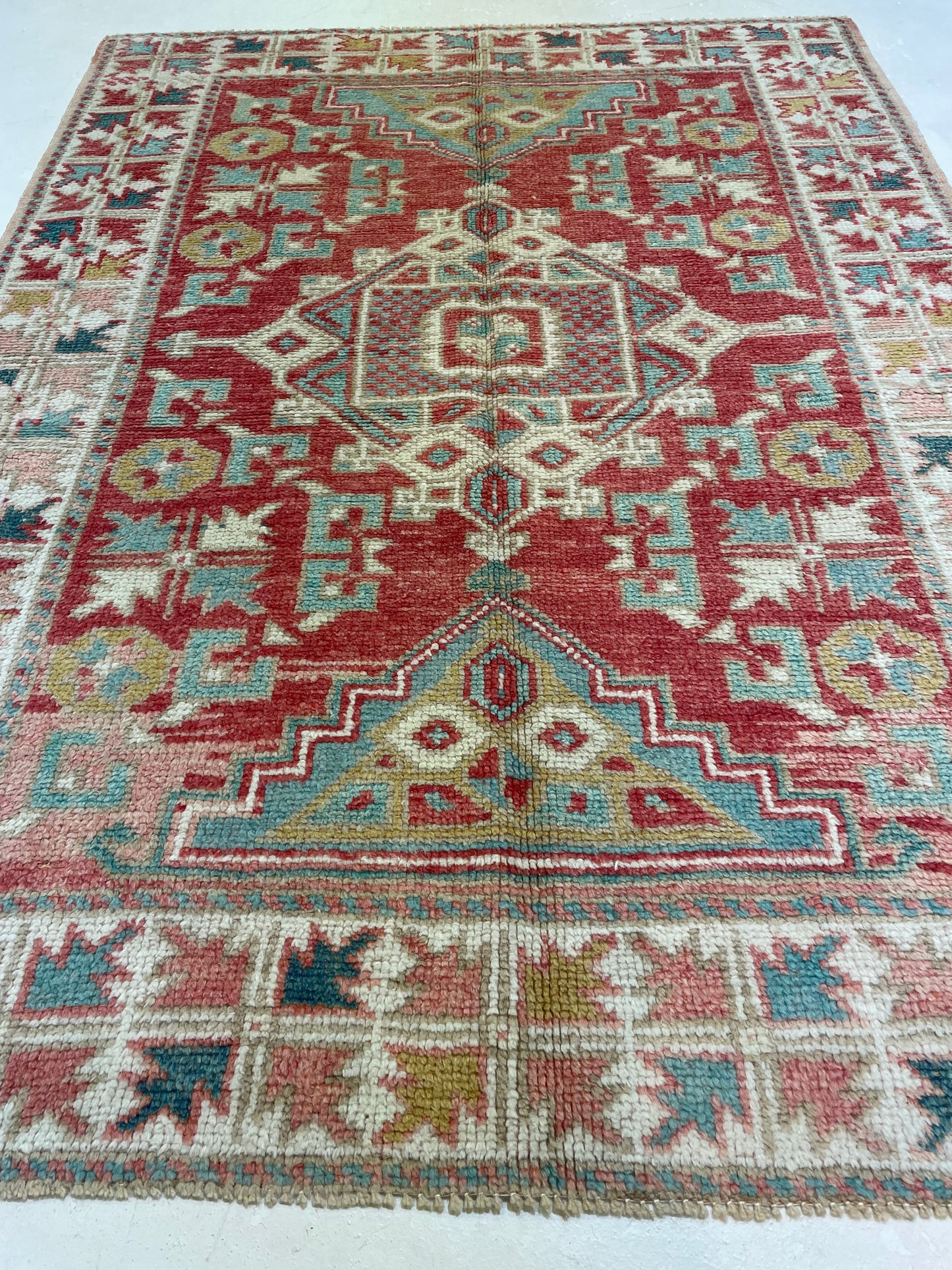 Hand-Knotted Wool Rug Turkish Oushak 4' x 5'6"
