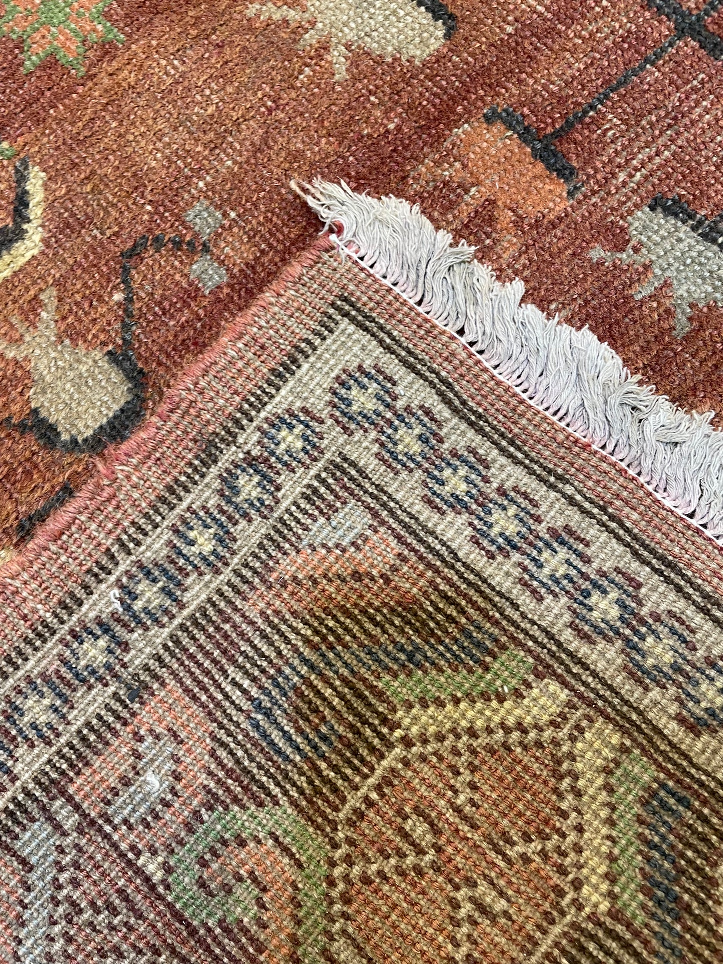 Hand-Knotted Wool Rug Khotan 4'9" x 7'8"
