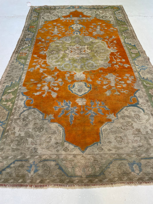 Hand-Knotted Wool Rug Turkish Oushak 3'11" x 7'1"